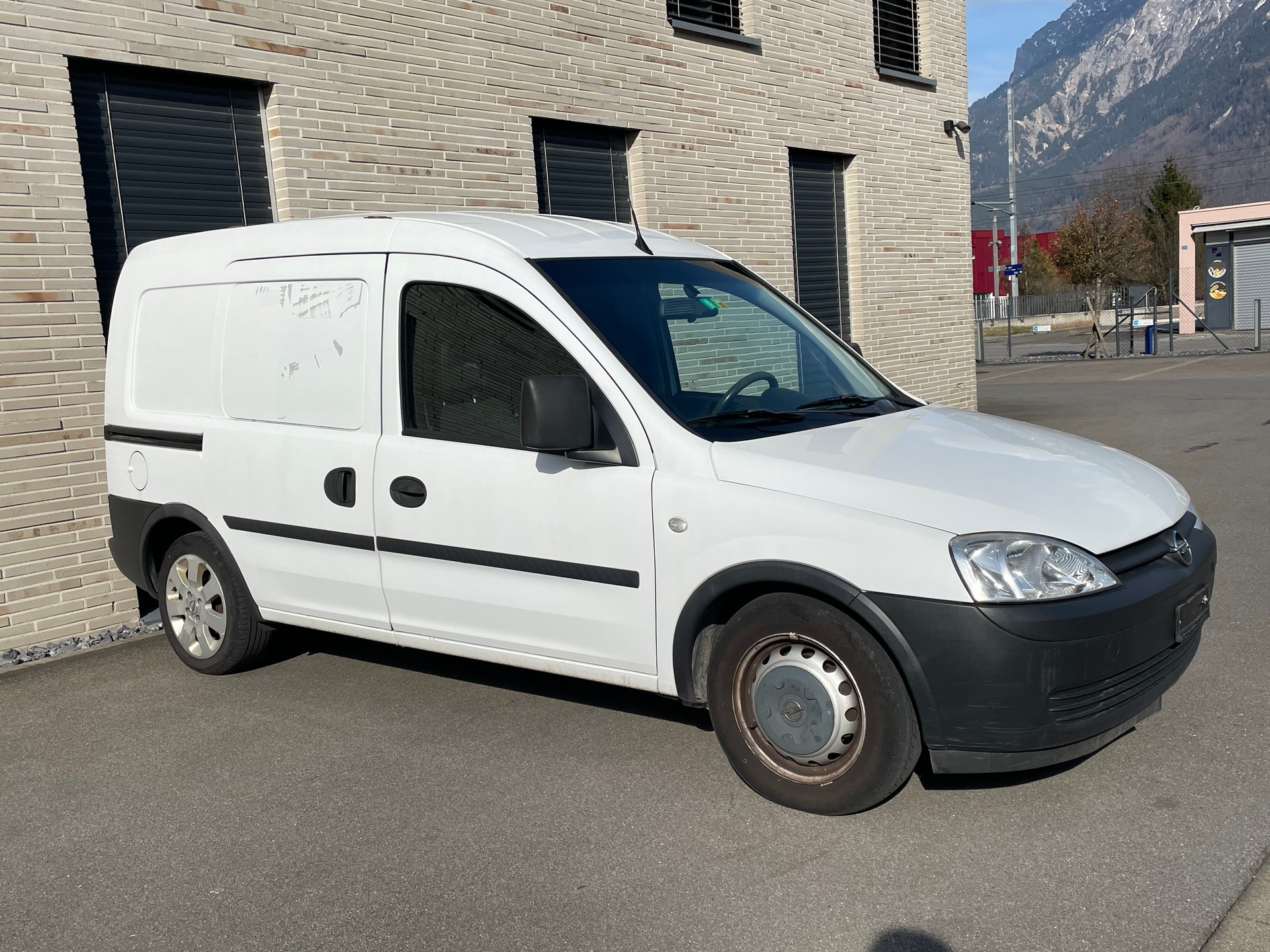 OPEL Combo Van 1.4 TWINPORT Comfort-image-6