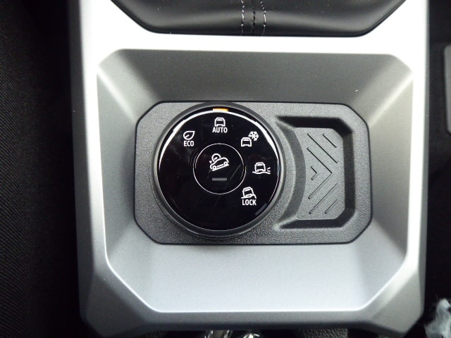 DACIA Duster TCe 130 48V Journey 4x4-image-10