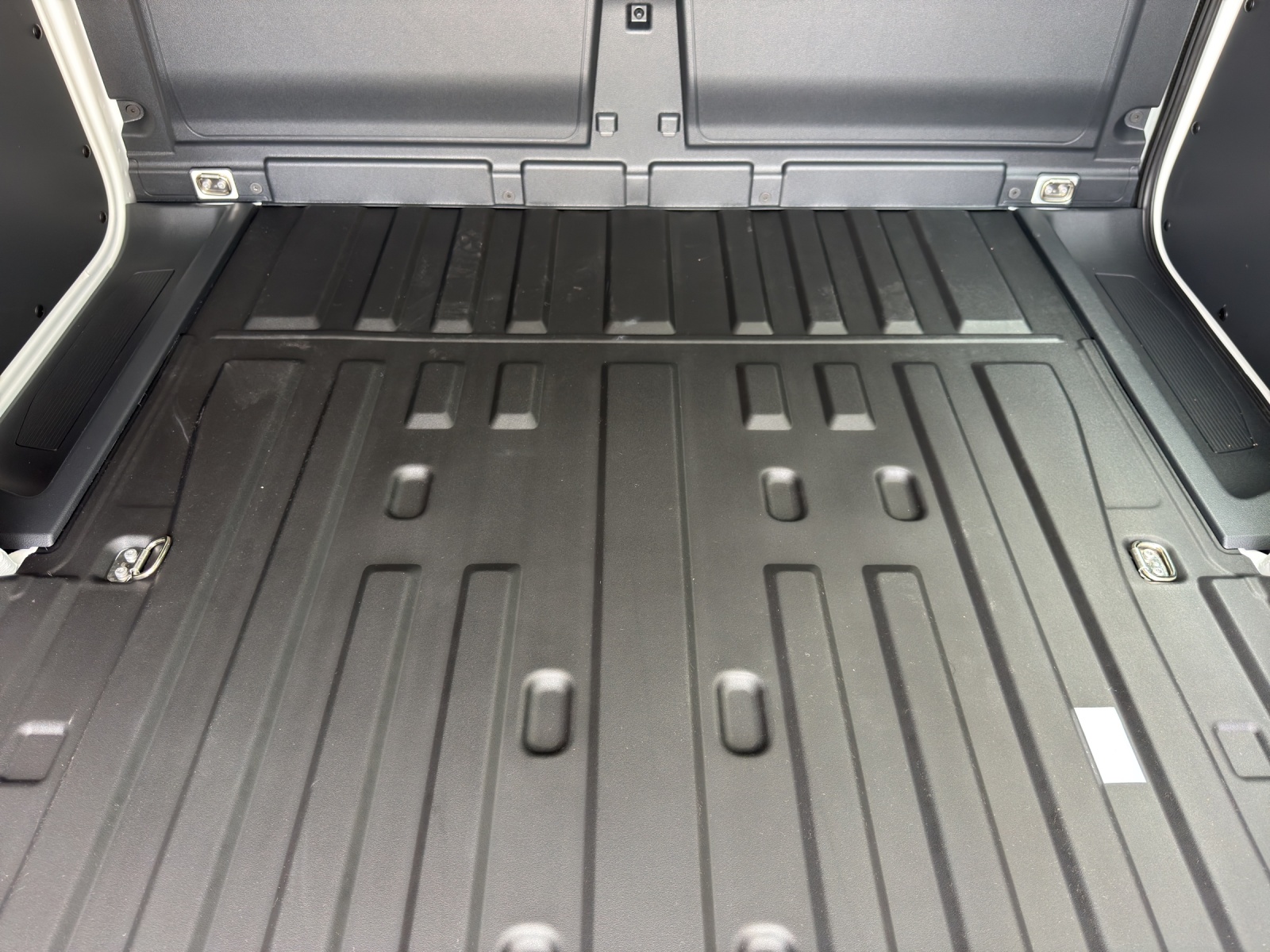 VW Caddy Cargo 1.5 TSI Entry DSG-image-13