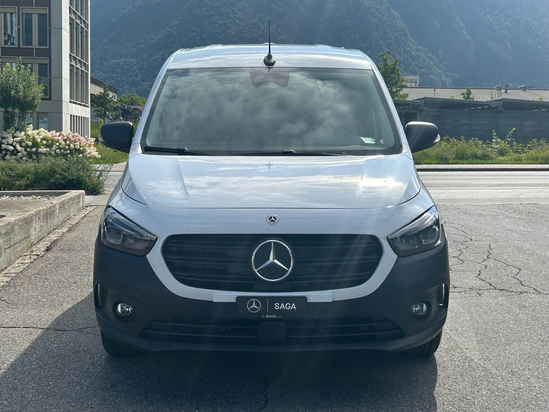 MERCEDES-BENZ eCitan Standard S WORKER-showroom-element-1