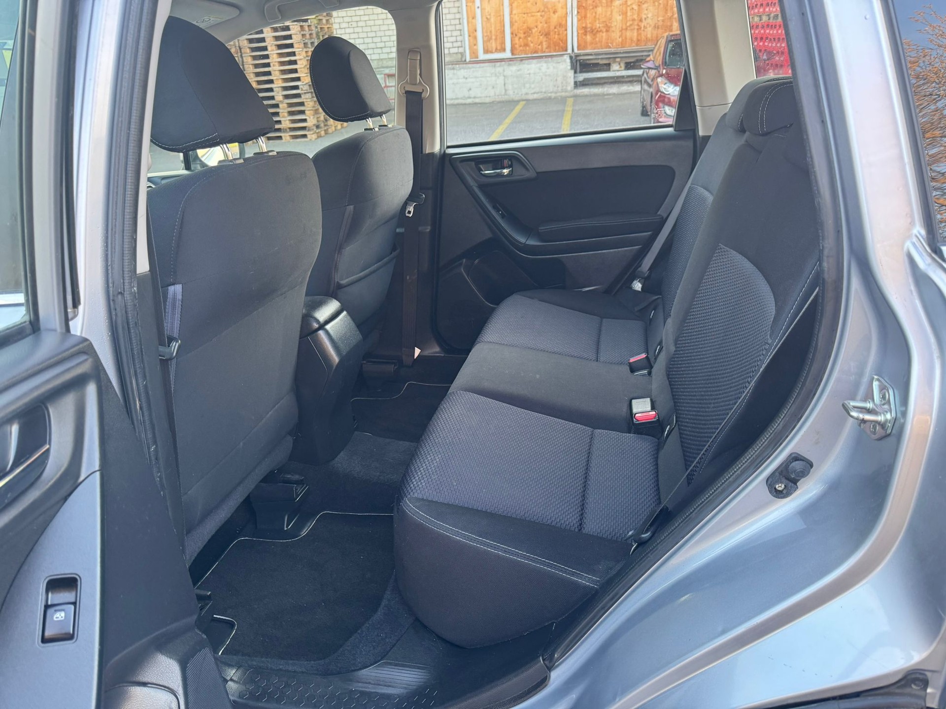 SUBARU Forester 2.0D Swiss Lineatronic-image-14