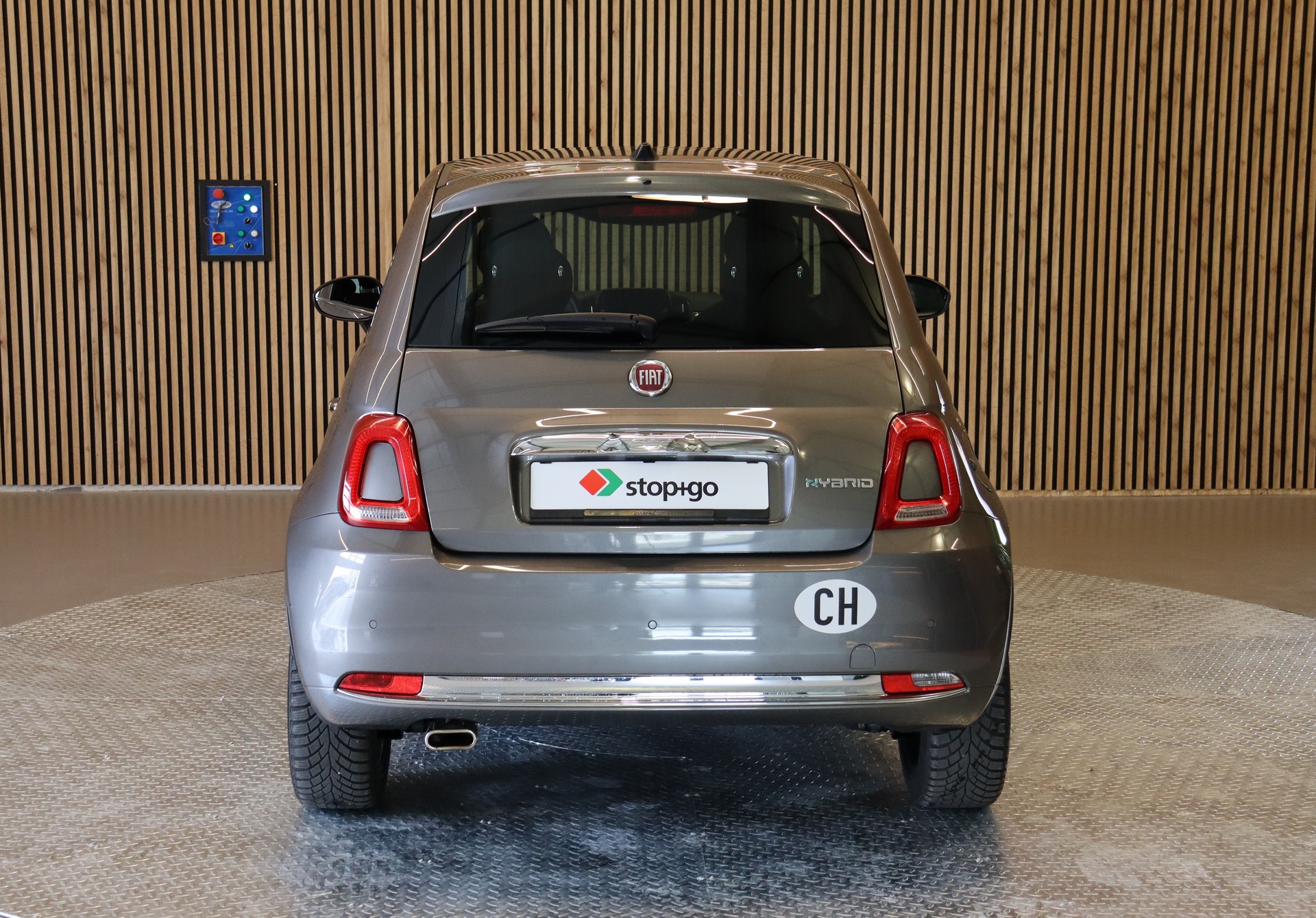 FIAT 500 1.0 Hybrid Lounge-showroom-element-3