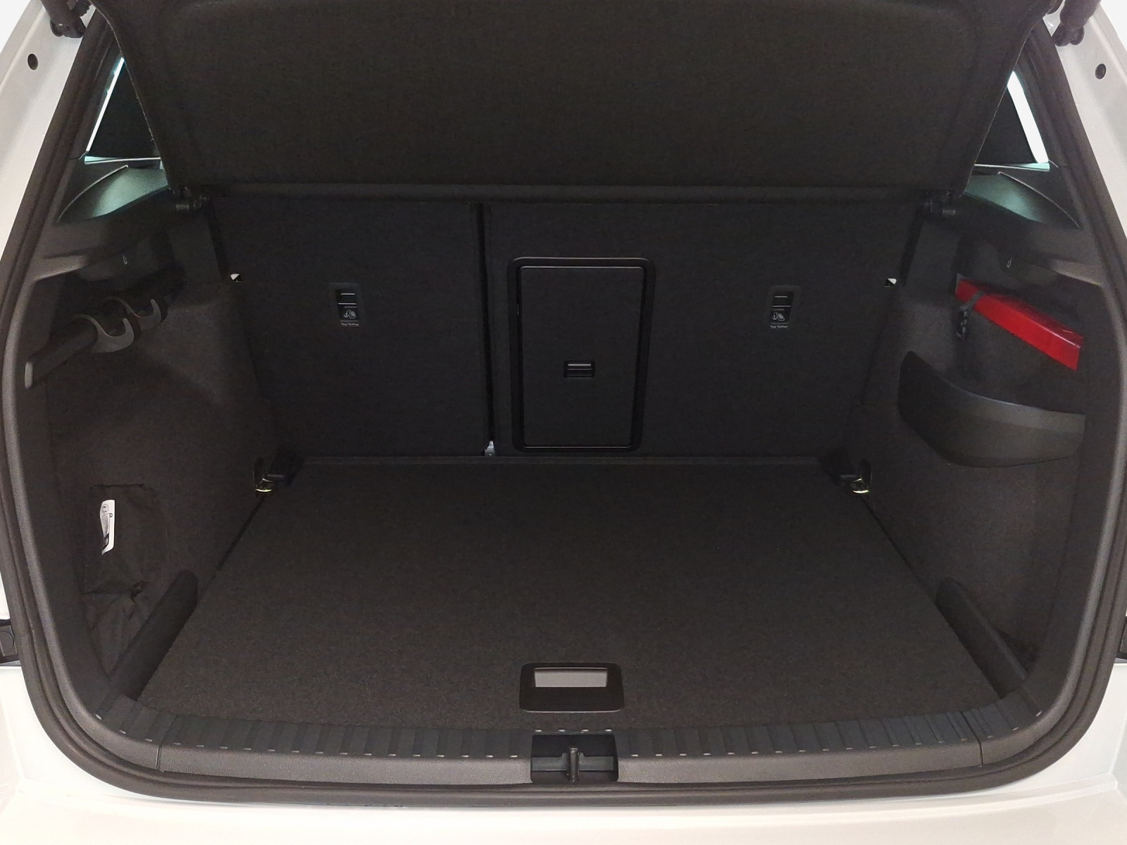 SKODA Karoq 2.0 TSI SportLine 4x4 DSG-image-12