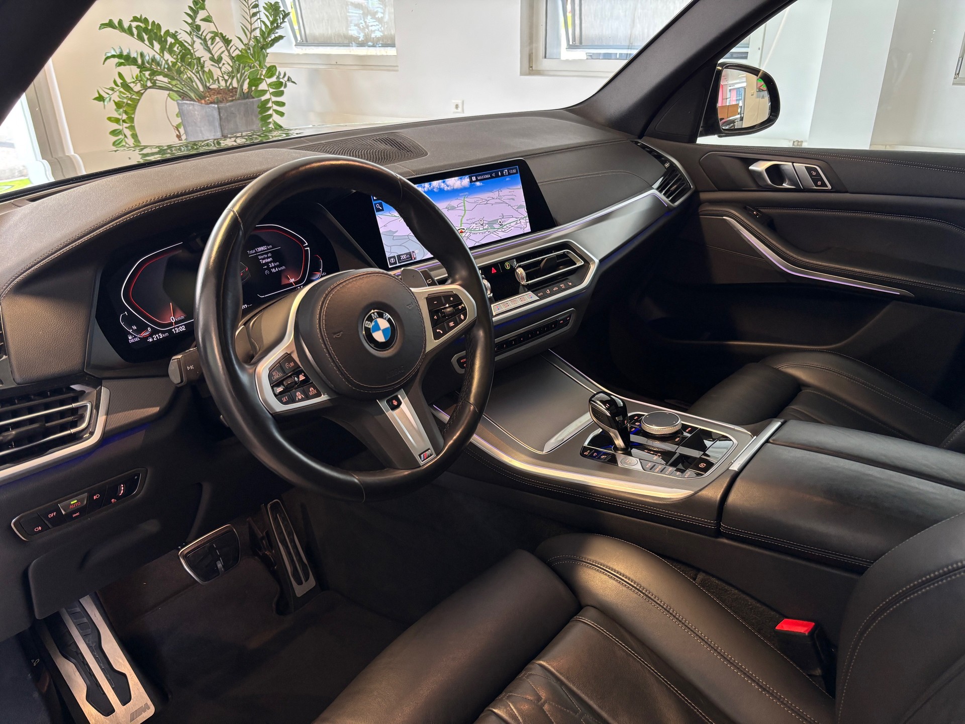 BMW X5 xDrive 48V 30d M Sport Steptronic-image-4