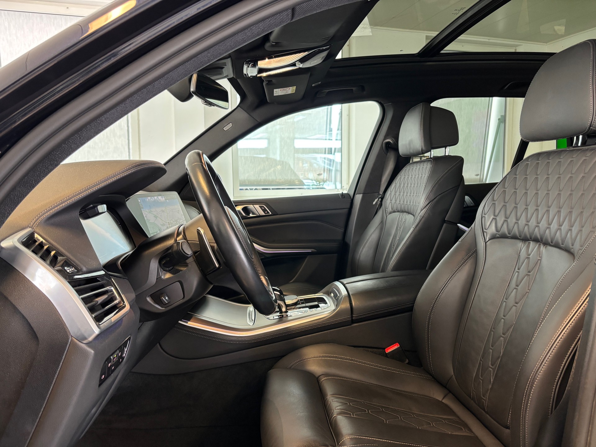 BMW X5 xDrive 48V 30d M Sport Steptronic-image-6