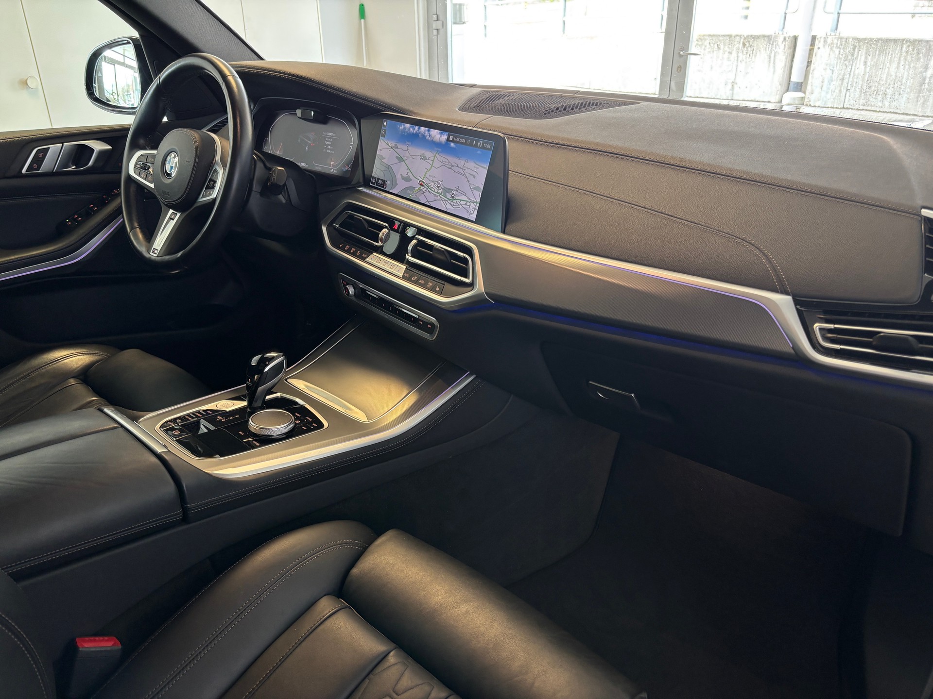 BMW X5 xDrive 48V 30d M Sport Steptronic-image-7