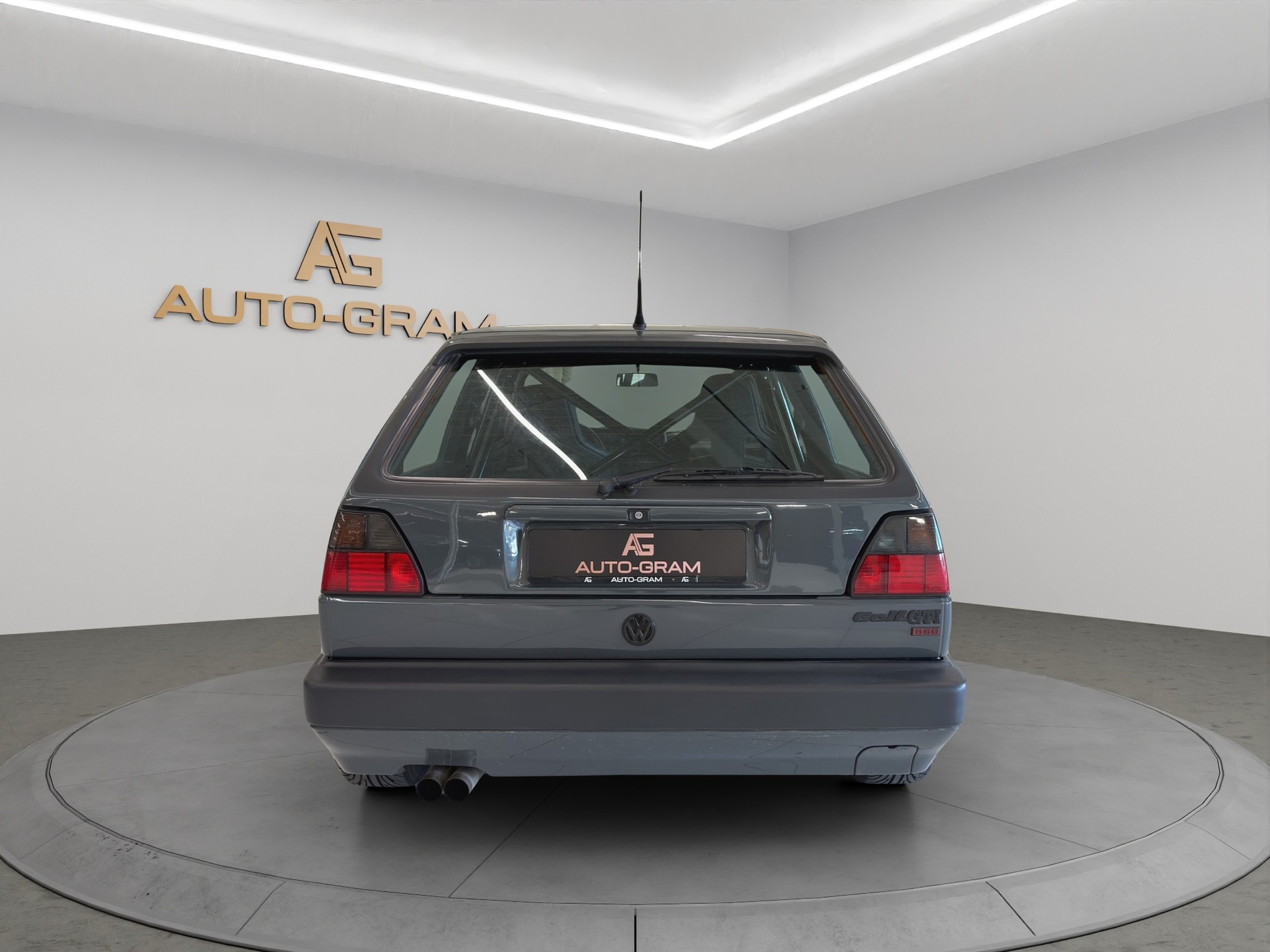 VW Golf 1800 GTI G60 Edition-image-3