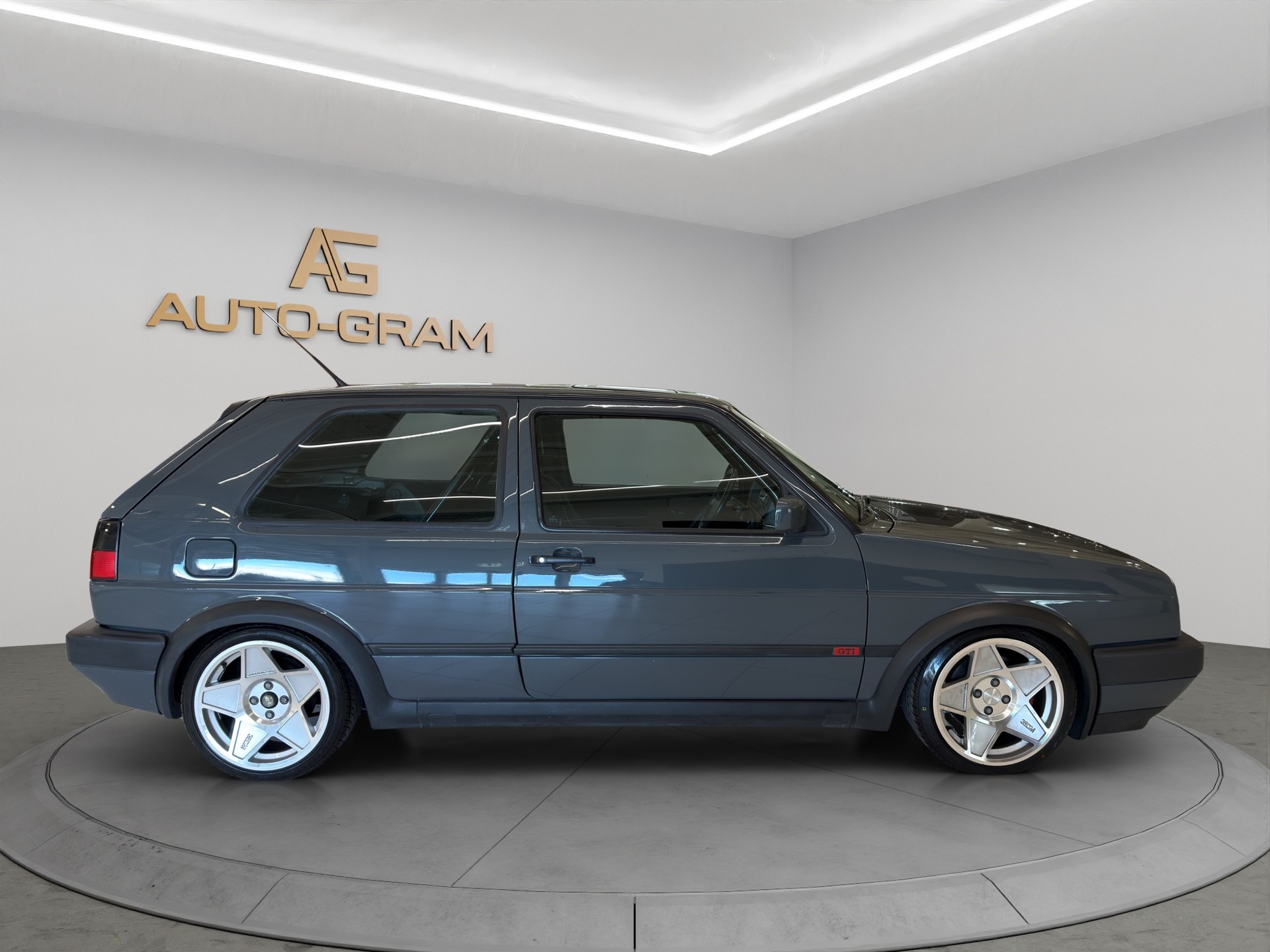 VW Golf 1800 GTI G60 Edition-image-5