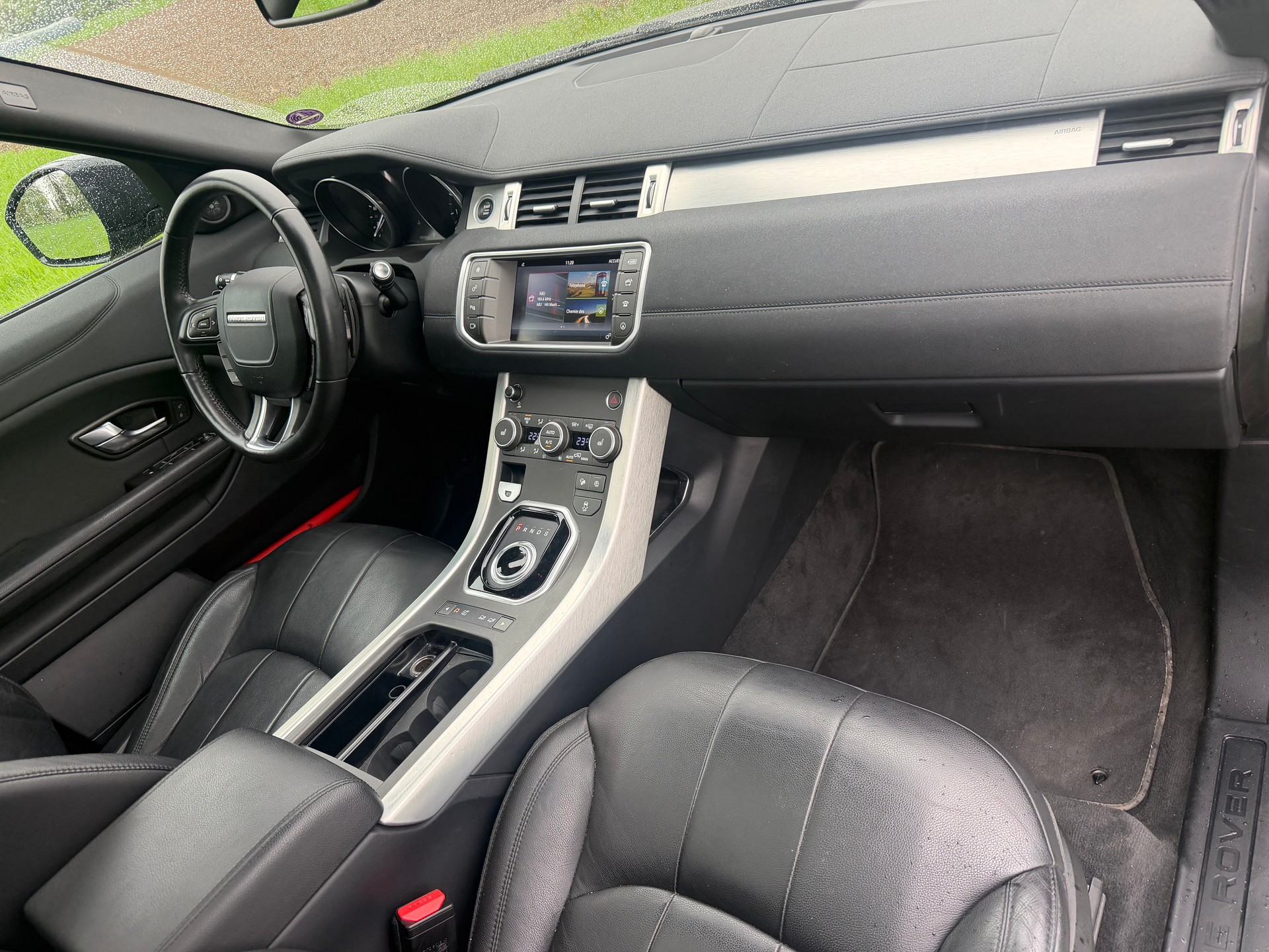 LAND ROVER Range Rover Evoque 2.0 Si4 SE Advantage AT9-image-11