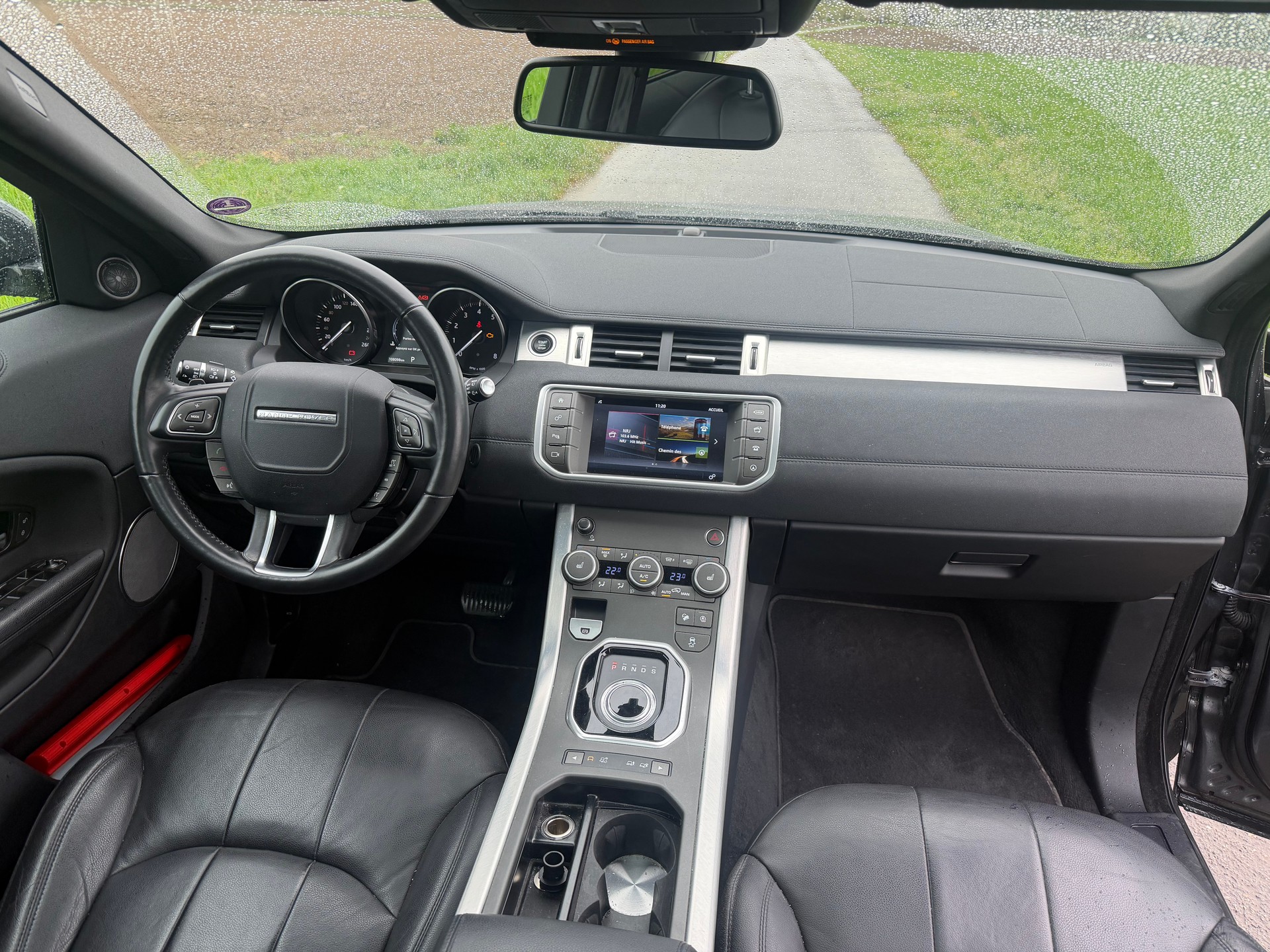 LAND ROVER Range Rover Evoque 2.0 Si4 SE Advantage AT9-image-12