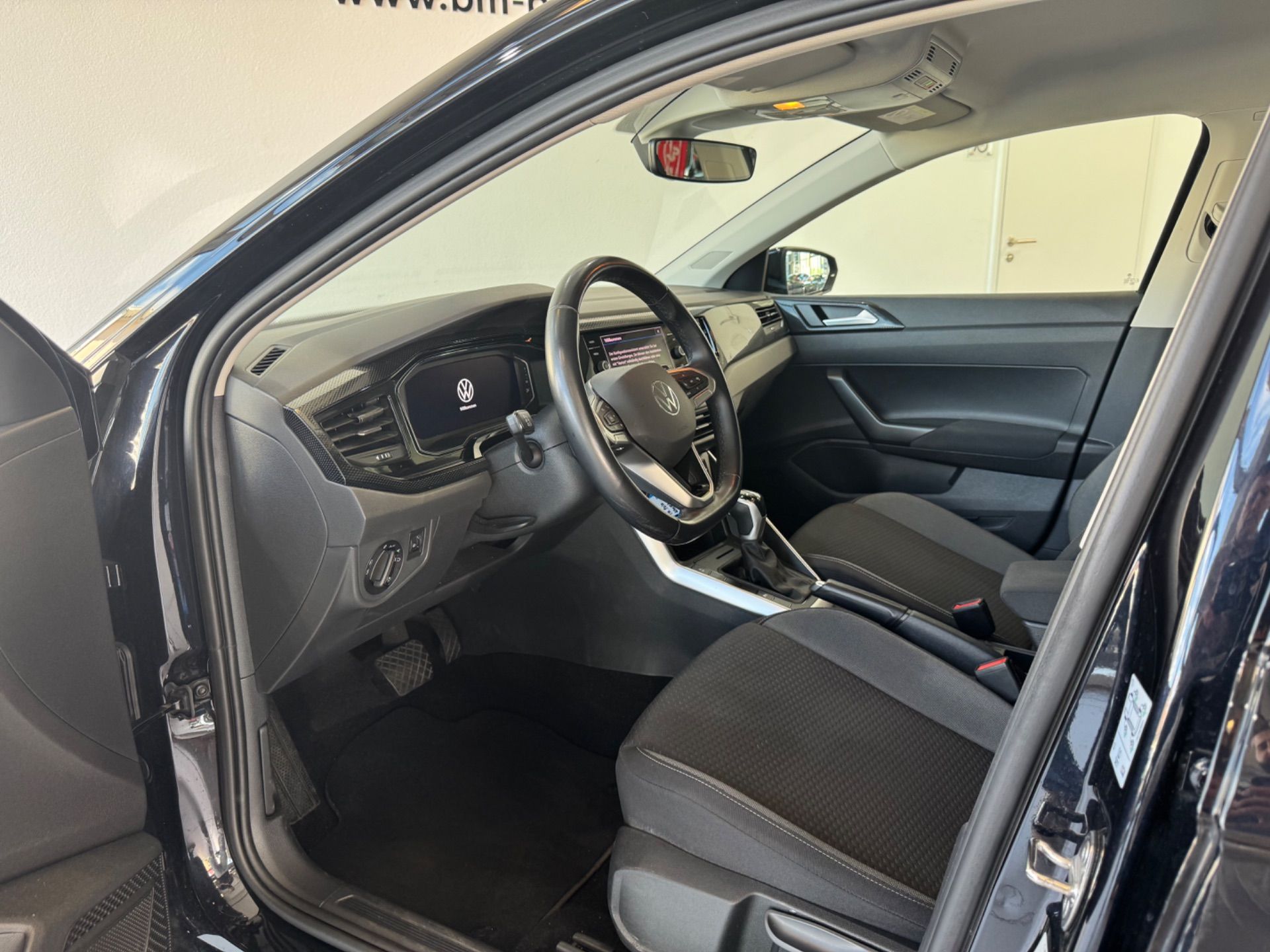 VW Polo 1.0 TSI Life DSG-image-8
