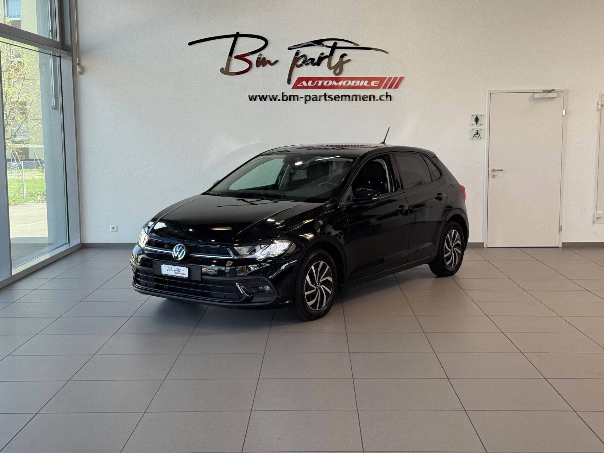 VW Polo 1.0 TSI Life DSG-image-1
