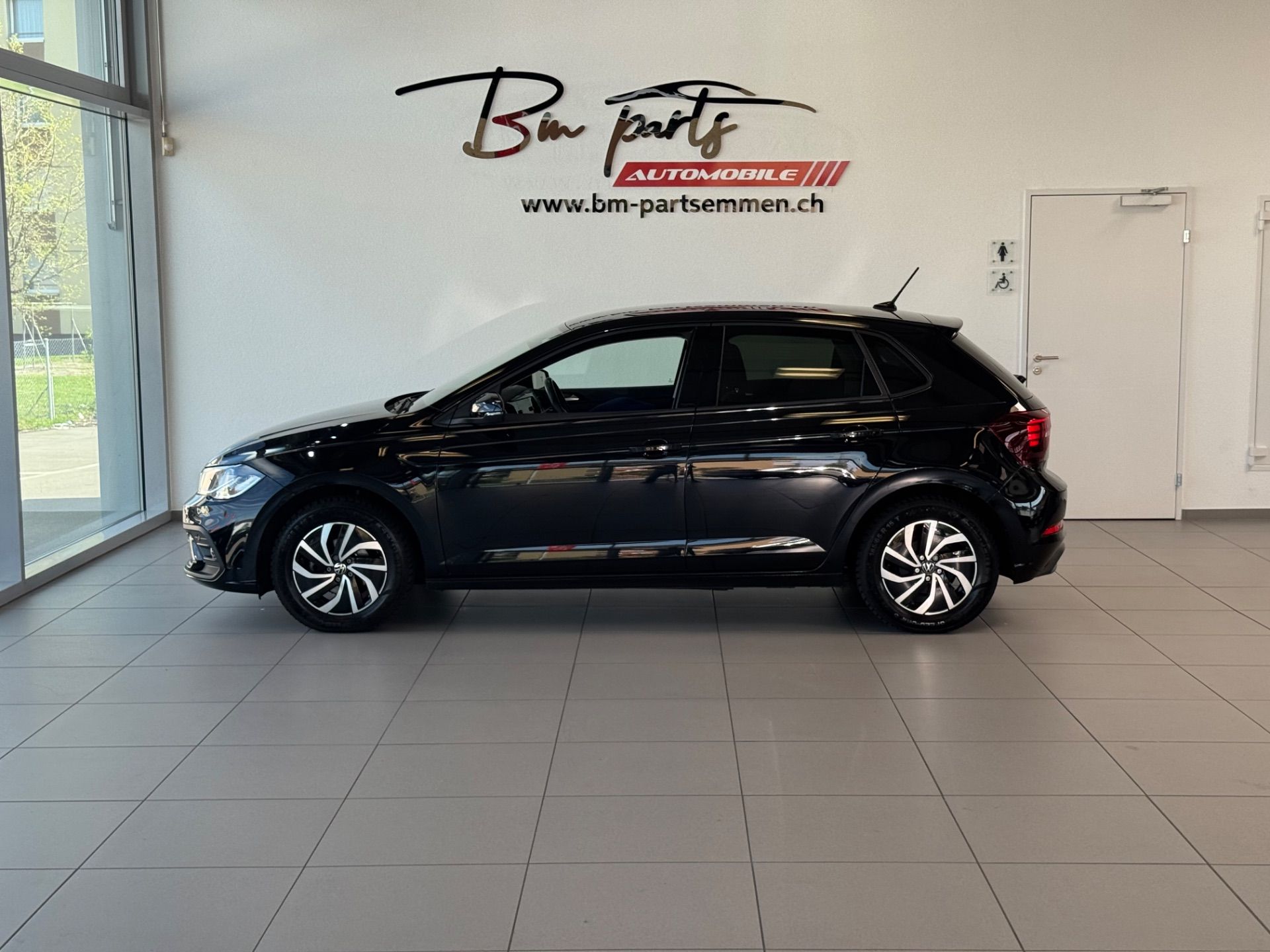 VW Polo 1.0 TSI Life DSG-image-2