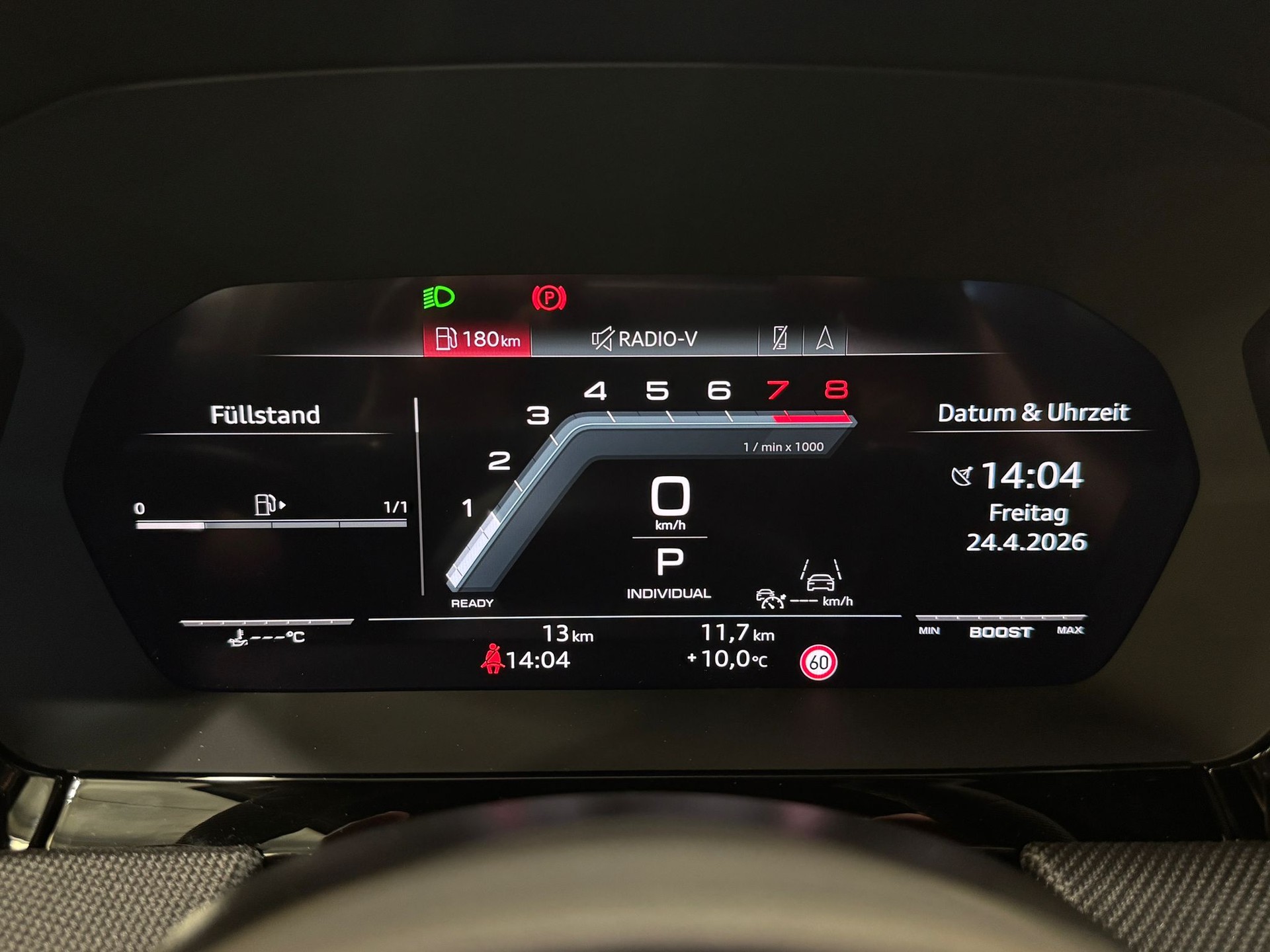 AUDI S3 Sportback TFSI quattro S-tronic-image-12