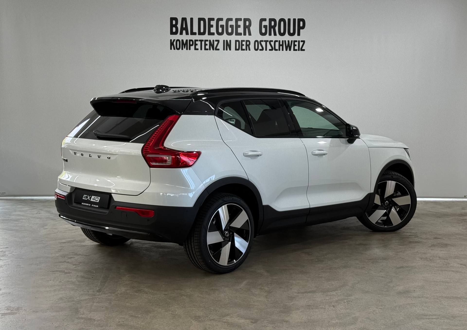 VOLVO EX40 Twin Ultra AWD-image-2
