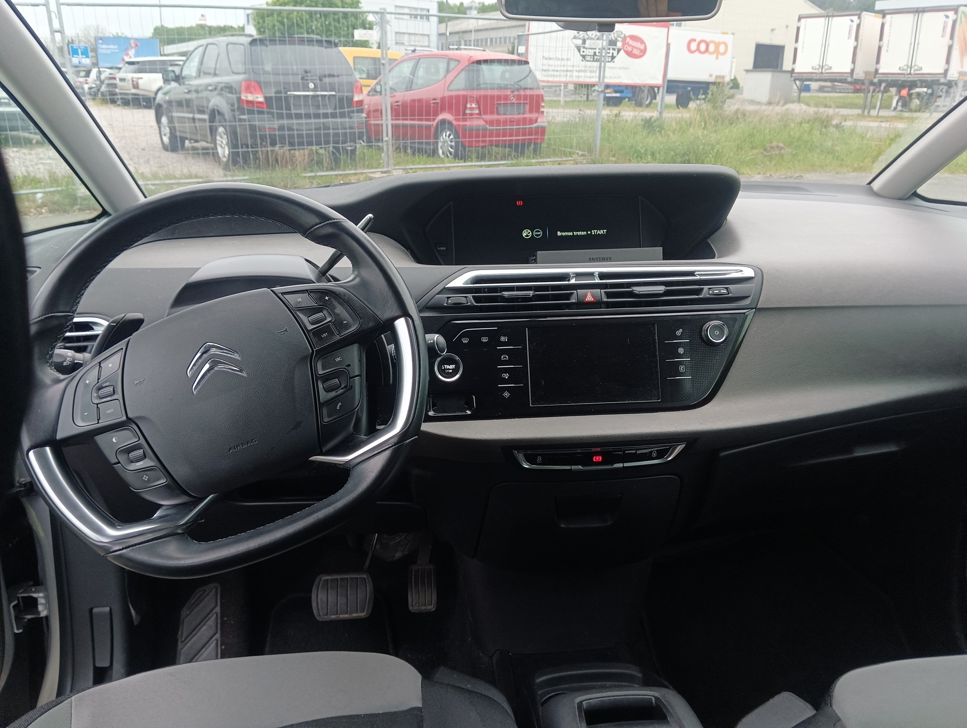 CITROEN C4 Picasso 1.6i 16V e-THP Intensive Automatic-image-1
