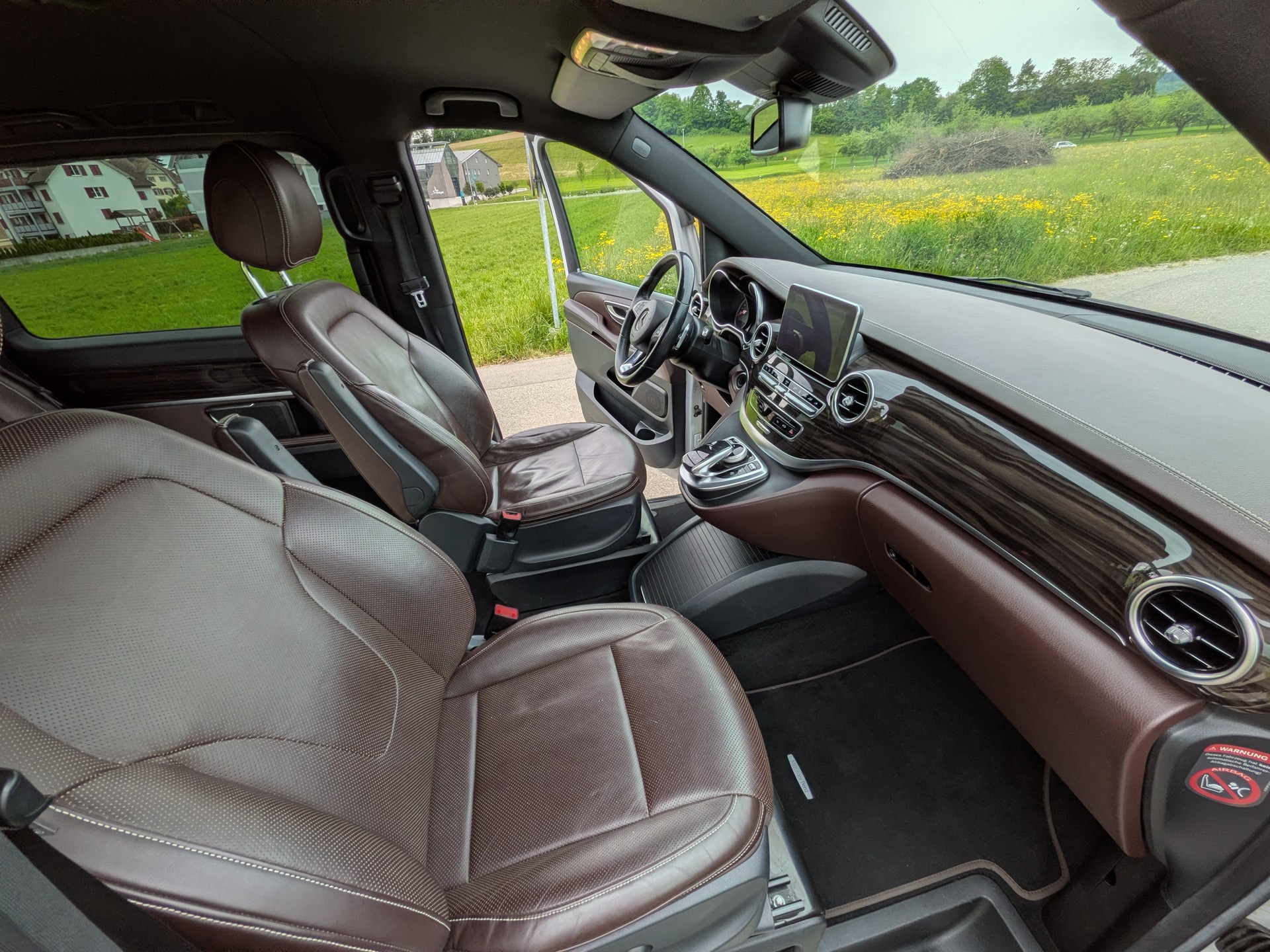 MERCEDES-BENZ V 250 BlueTEC Edition 1 lang 7G-Tronic-image-19