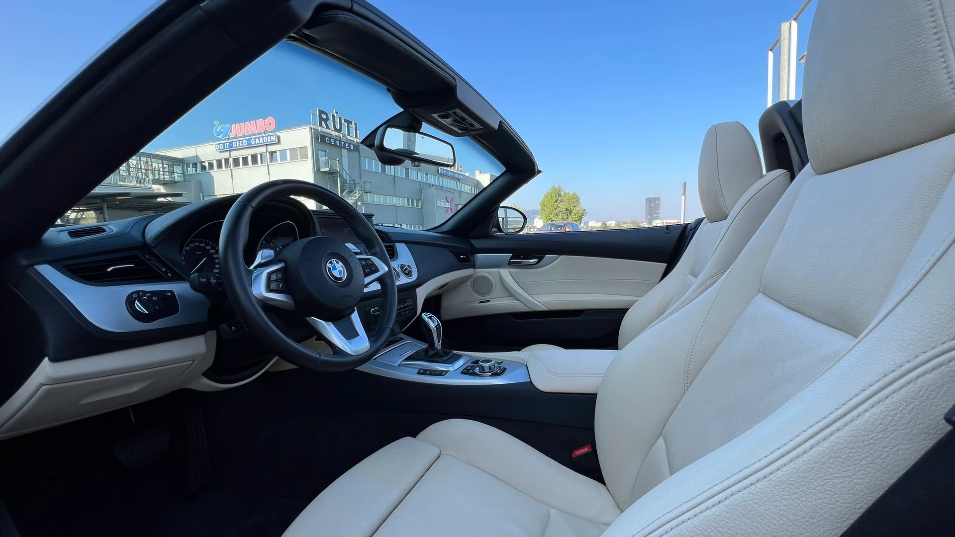 BMW Z4 sDRIVE35i DKG l 306 PS-image-27