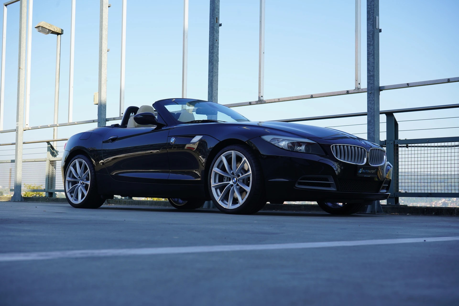 BMW Z4 sDRIVE35i DKG l 306 PS-image-11
