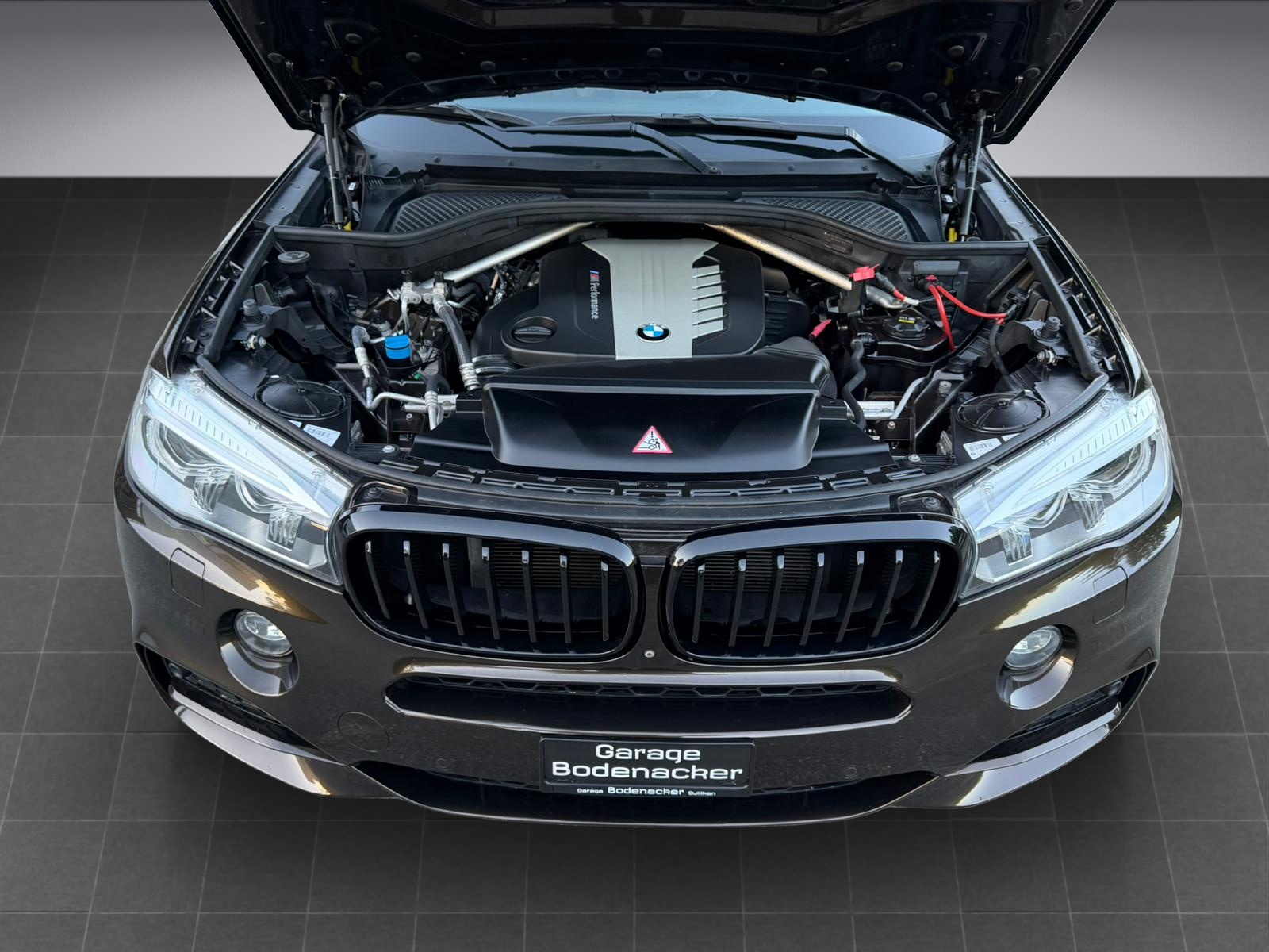 BMW X5 xDrive M50d Steptronic * 7 Sitzer * M Sport Paket * 22 Zoll * H&R Tieferlegung *-image-16