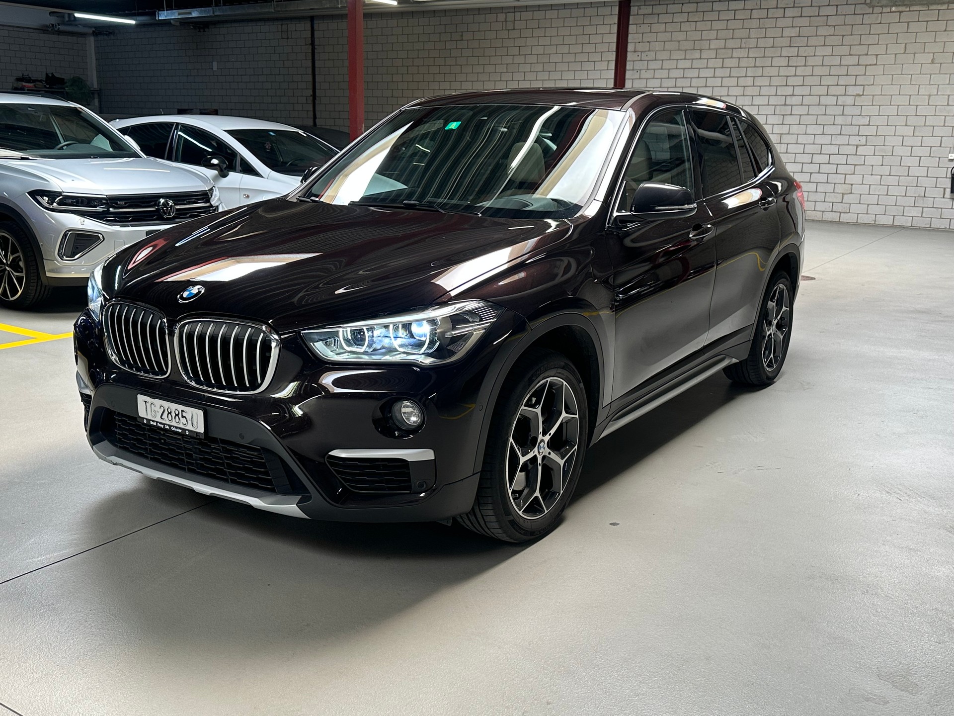 BMW X1 xDrive 25i xLine Steptronic-image-0