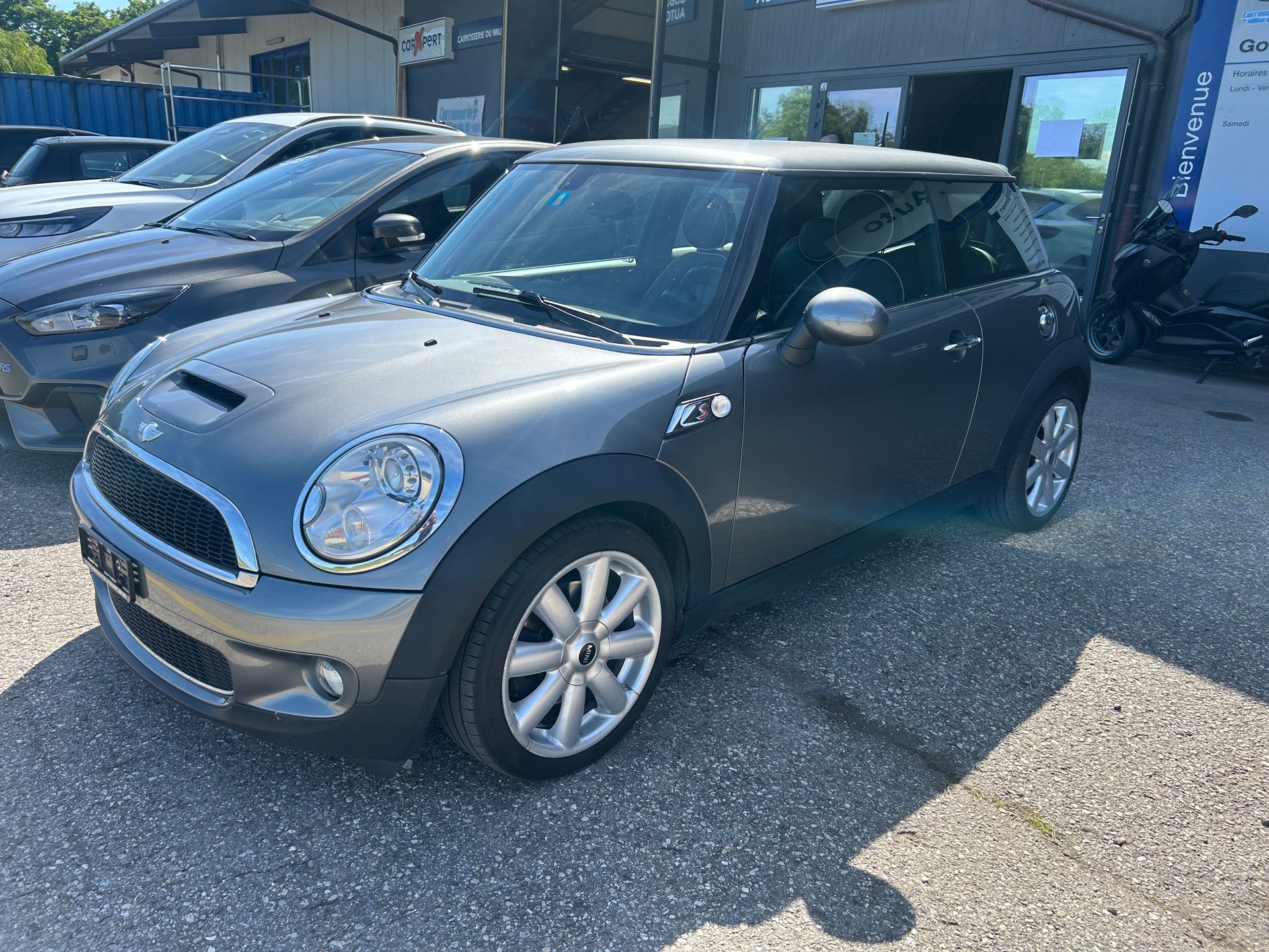 MINI Cooper S Steptronic