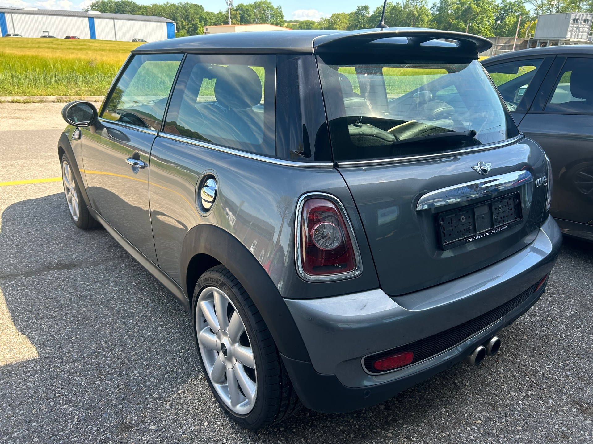 MINI Cooper S Steptronic-showroom-element-3