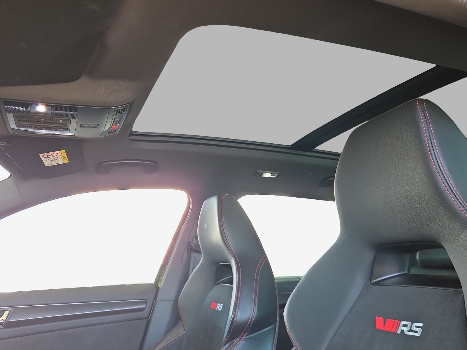 SKODA Kodiaq 2.0 TSI 4x4 RS-image-15