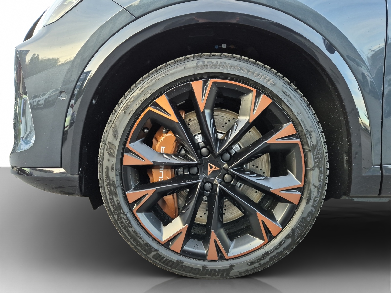 CUPRA Formentor XT 2.0TSI 333P 2000ccm 333PS/245kW 4 Zylinder TSI Benzin-image-11