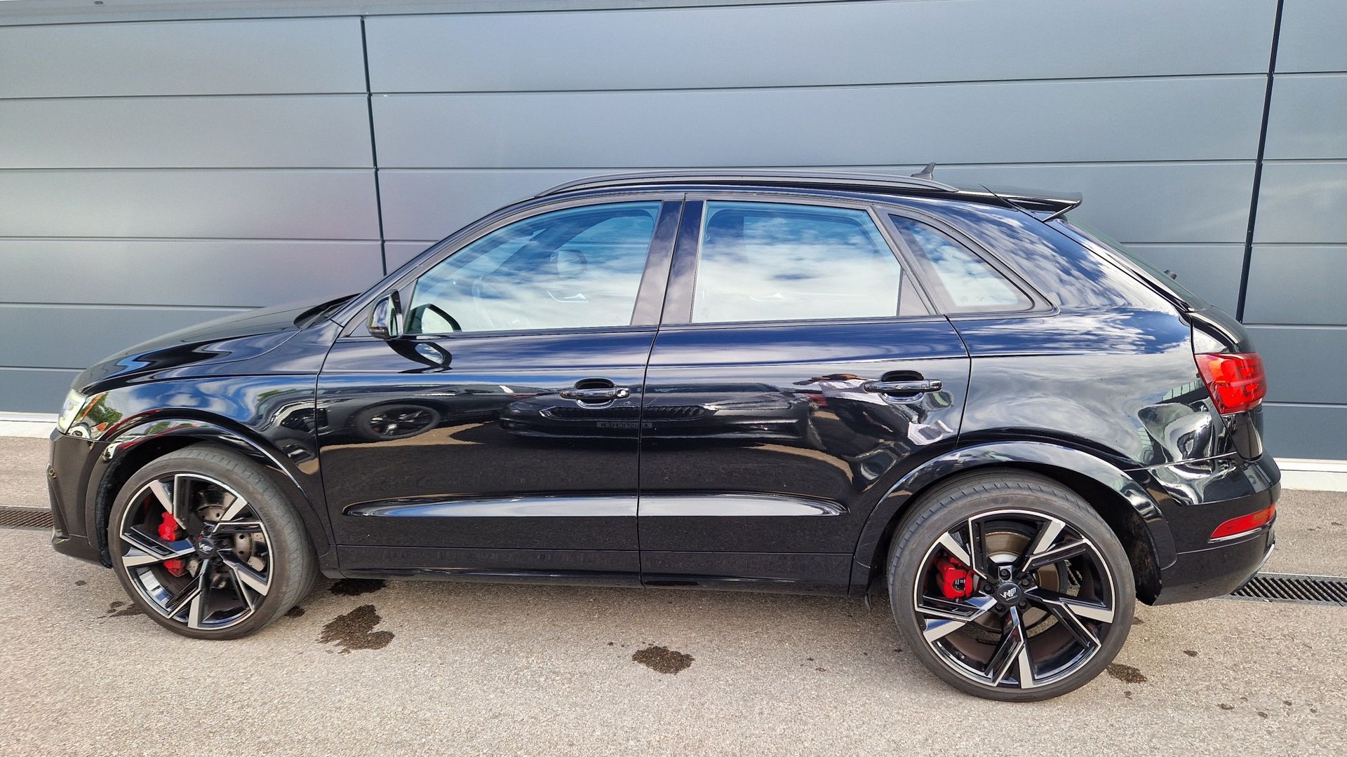 AUDI RS Q3-image-5