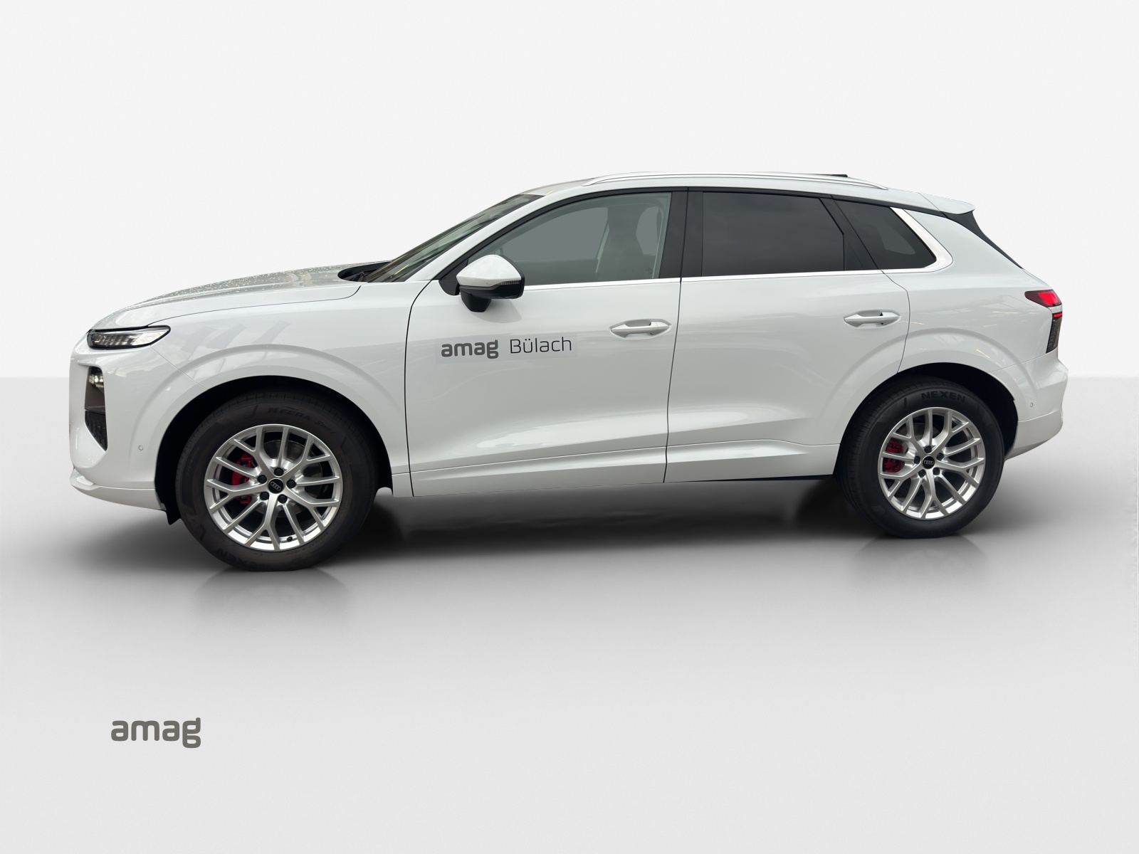 AUDI Q3 SUV 110 kW TFSI S tronic-image-1