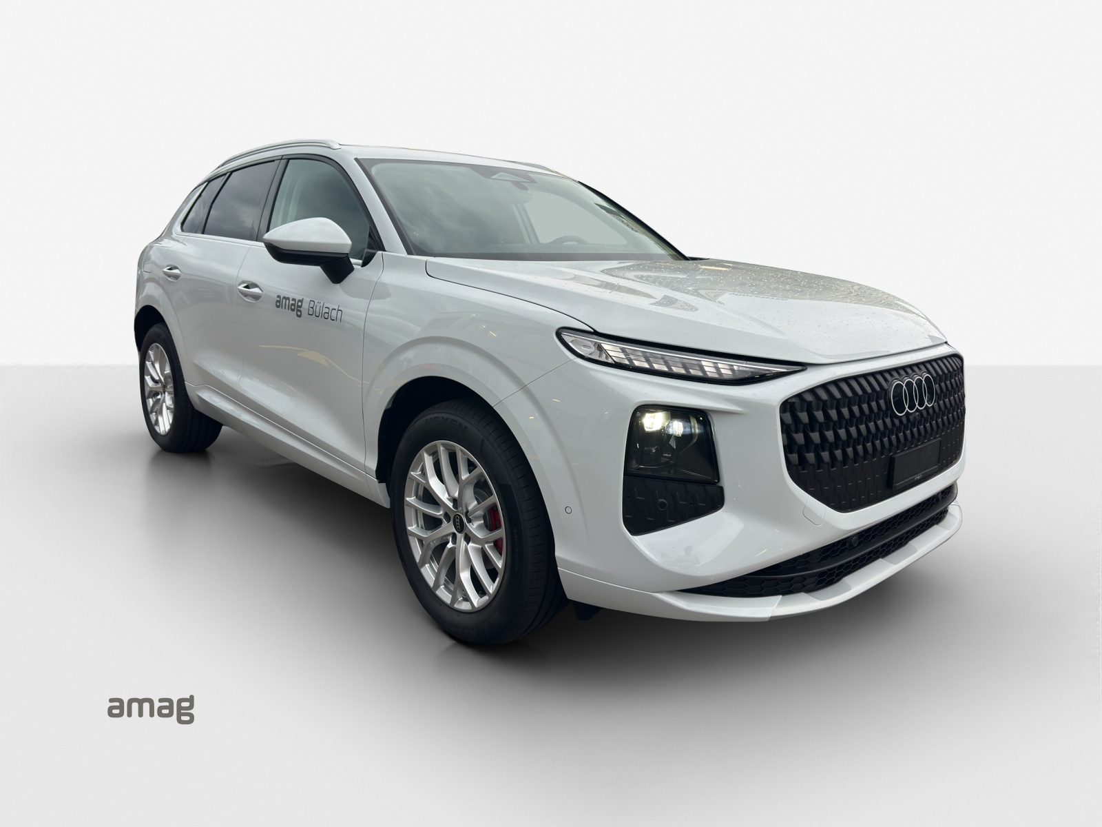 AUDI Q3 SUV 110 kW TFSI S tronic-image-5