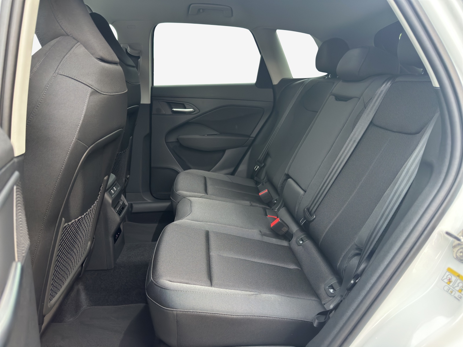 AUDI Q3 SUV 110 kW TFSI S tronic-image-11