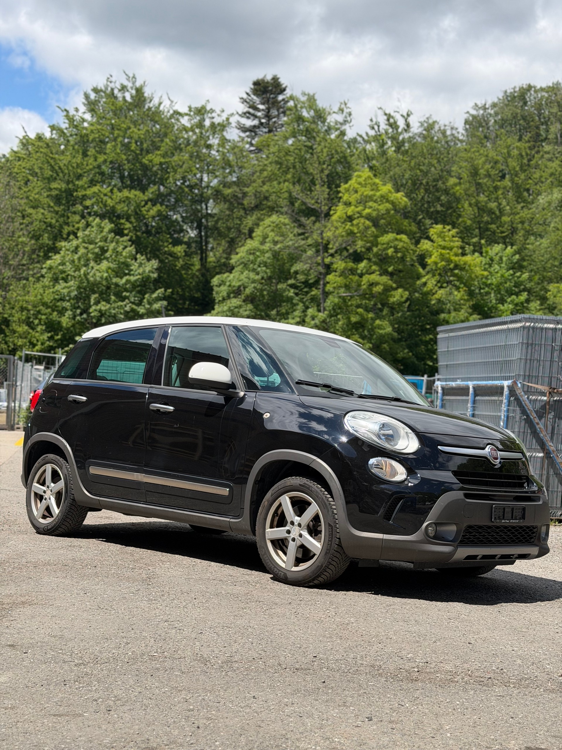 FIAT 500L 1.4 TB 16V Trekking-image-1