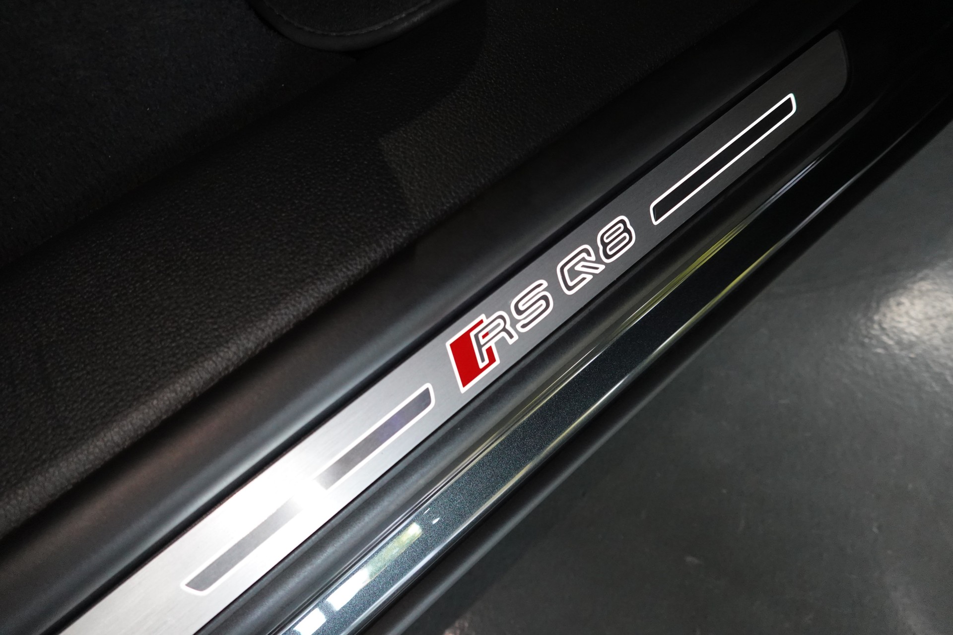AUDI RSQ8 QUATTRO TIPTRONIC CH-FZ FULL CARBON 740PS ABT-image-53