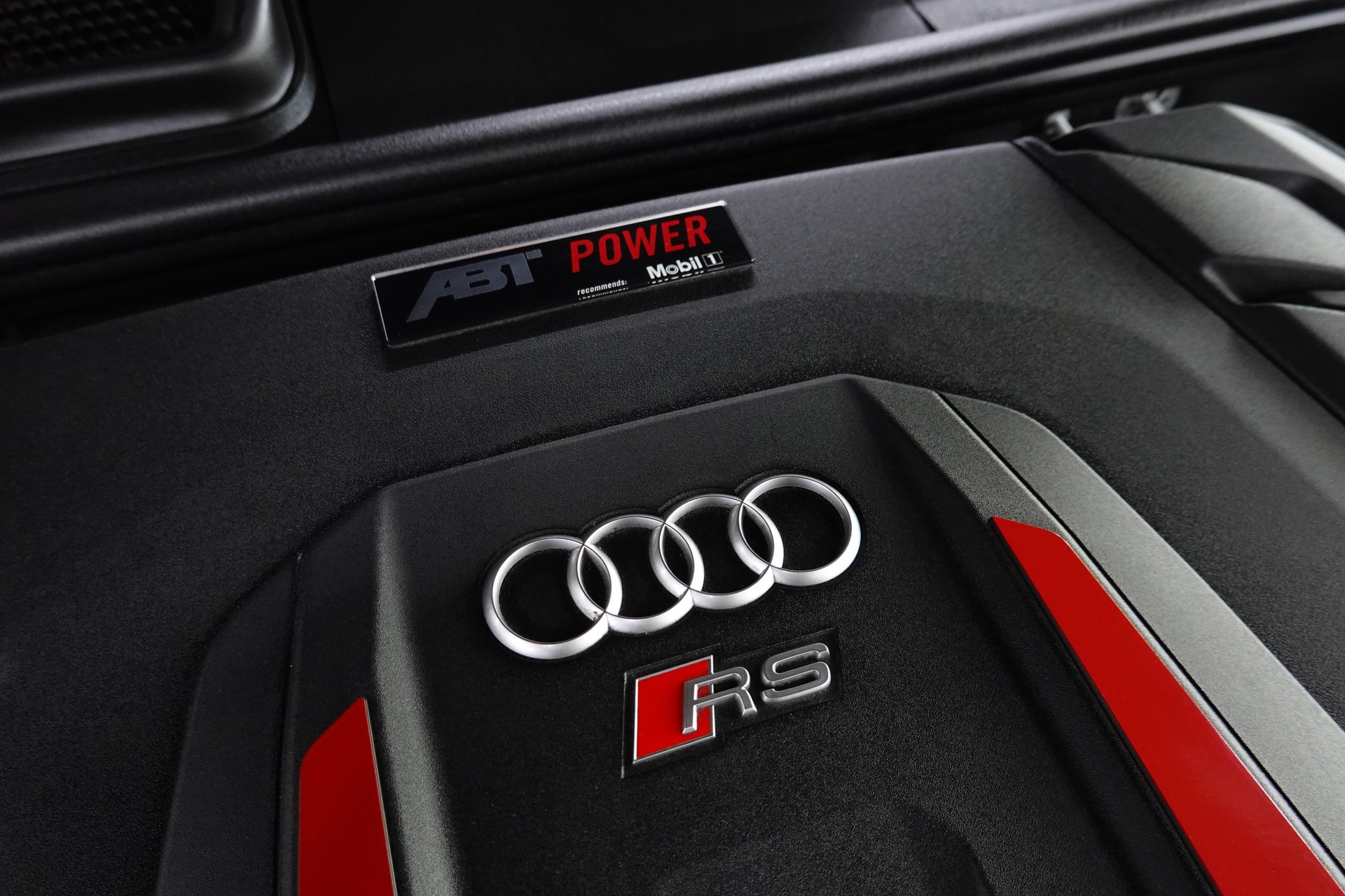 AUDI RSQ8 QUATTRO TIPTRONIC CH-FZ FULL CARBON 740PS ABT-image-5