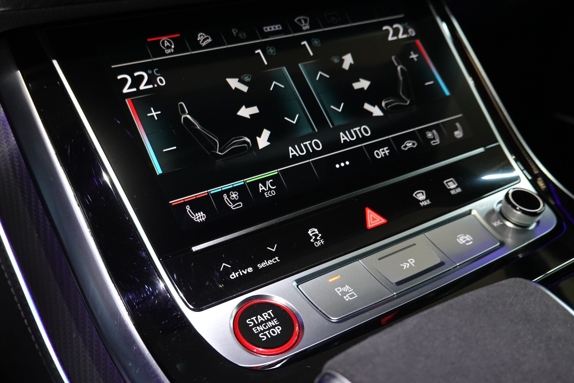 AUDI RSQ8 QUATTRO TIPTRONIC CH-FZ FULL CARBON 740PS ABT-image-32