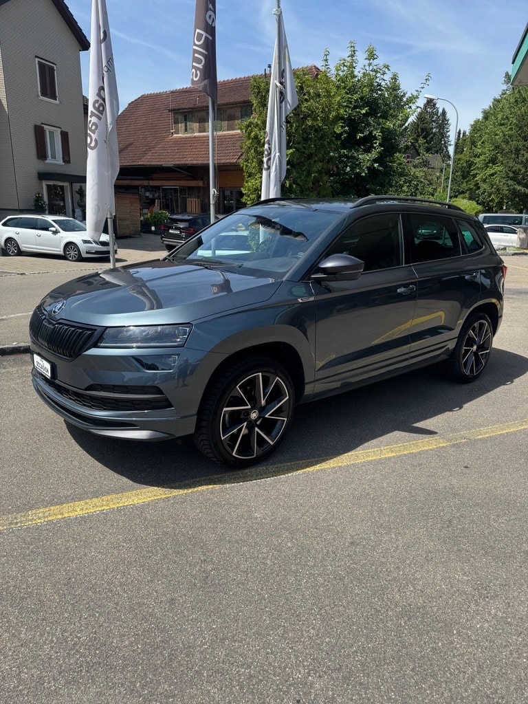 SKODA Karoq 2.0 TSI SportLine 4x4 DSG-image-1