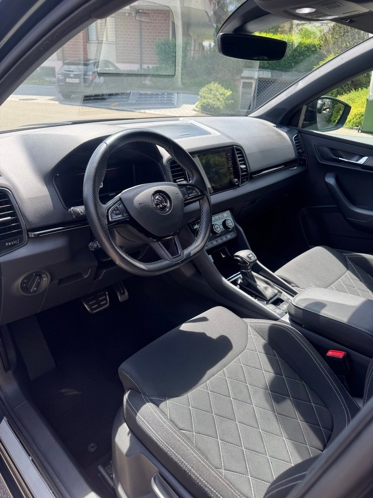 SKODA Karoq 2.0 TSI SportLine 4x4 DSG-image-7