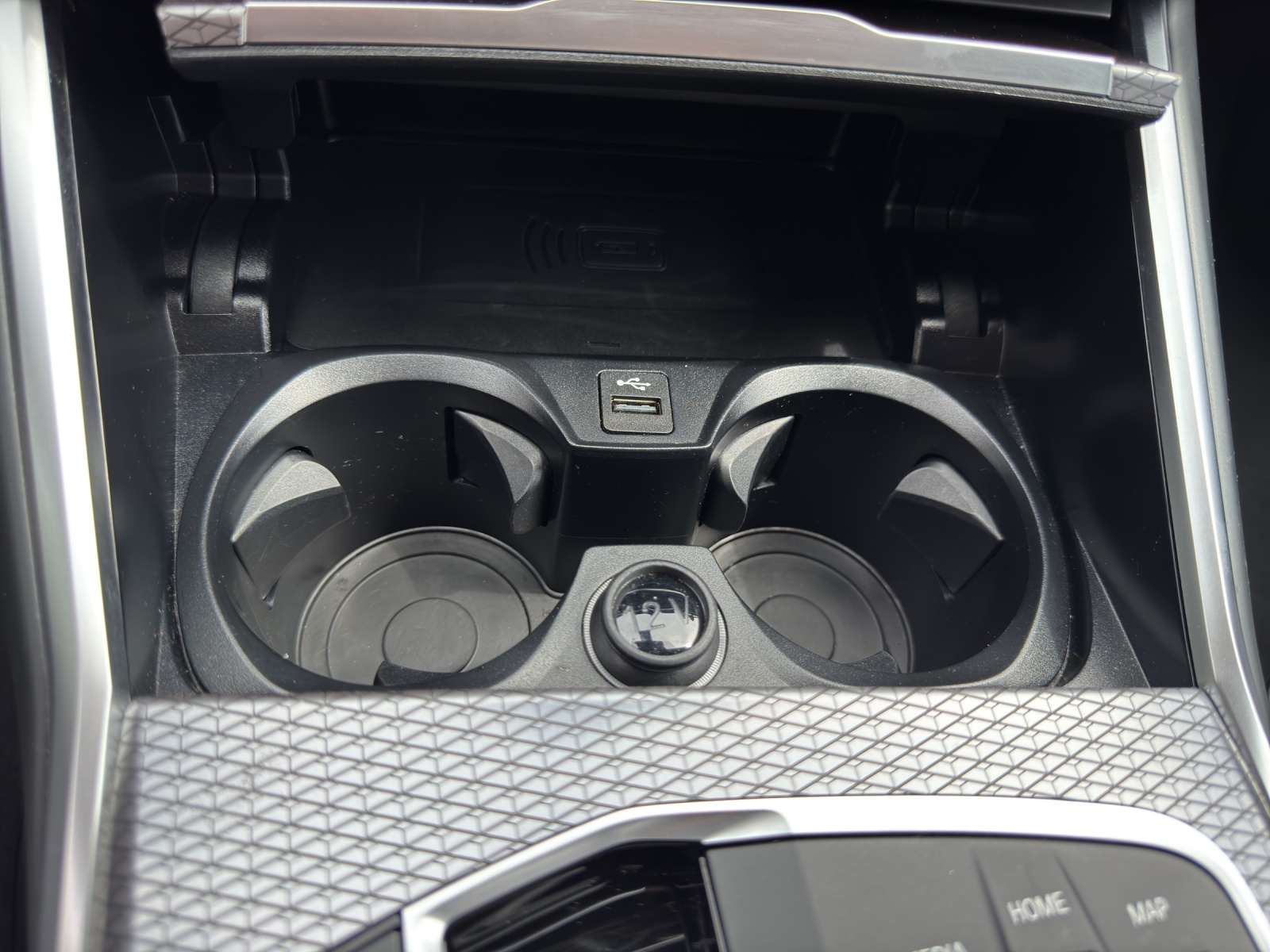 BMW 320d xDrive Touring M Sportpaket-image-14