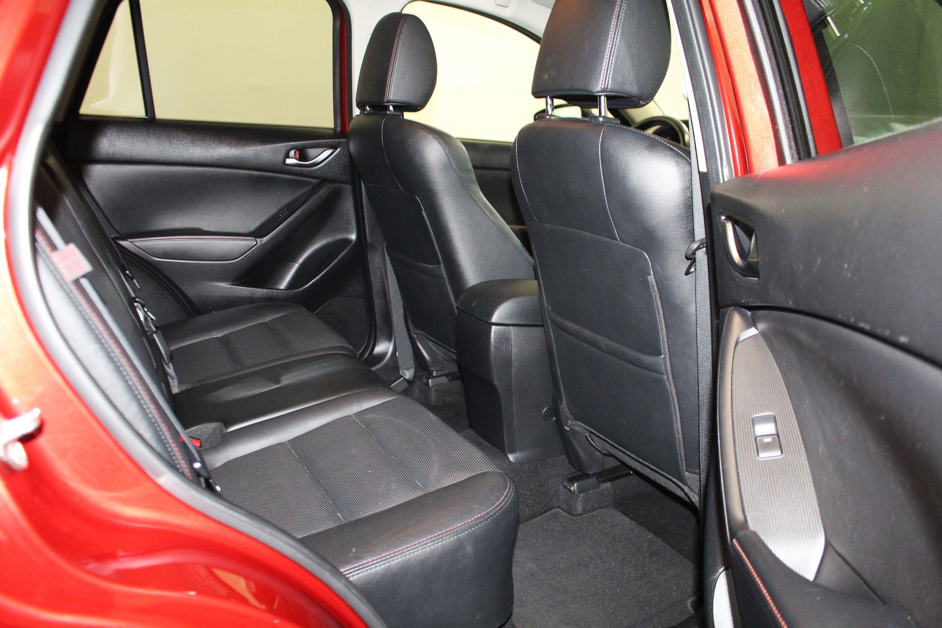 MAZDA CX-5 2.2 D HP Revolution AWD-image-9