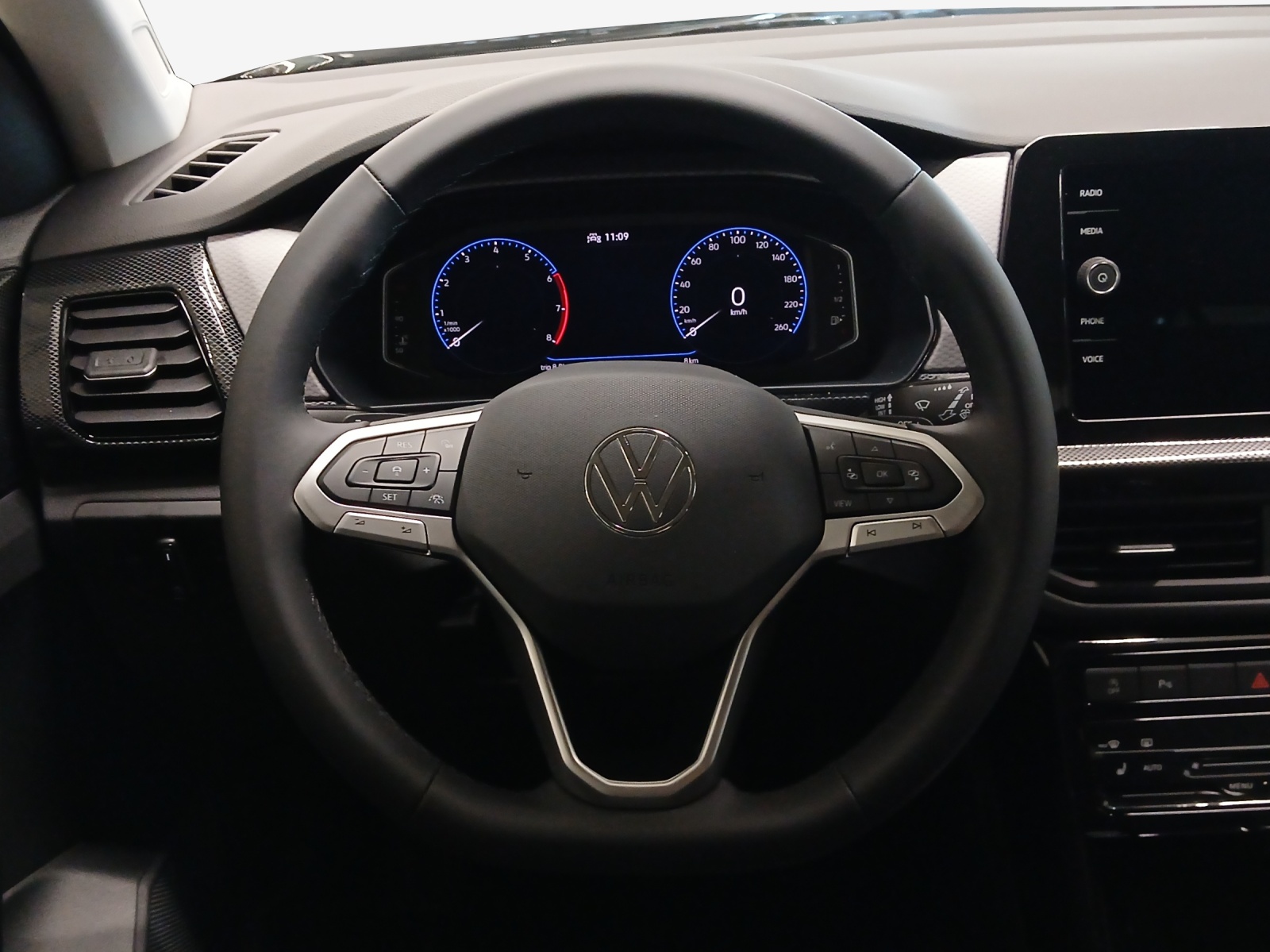 VW T-Cross 1.0 TSI EVO Life DSG-image-9