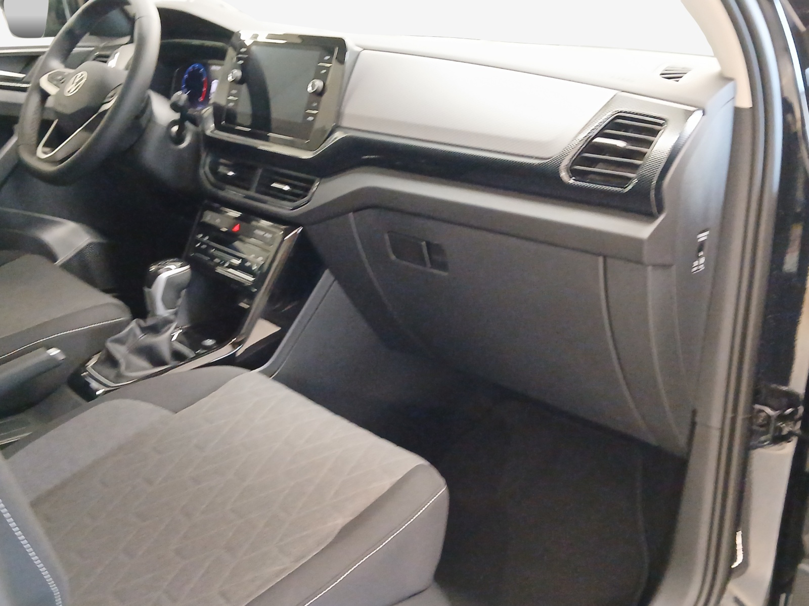 VW T-Cross 1.0 TSI EVO Life DSG-image-13