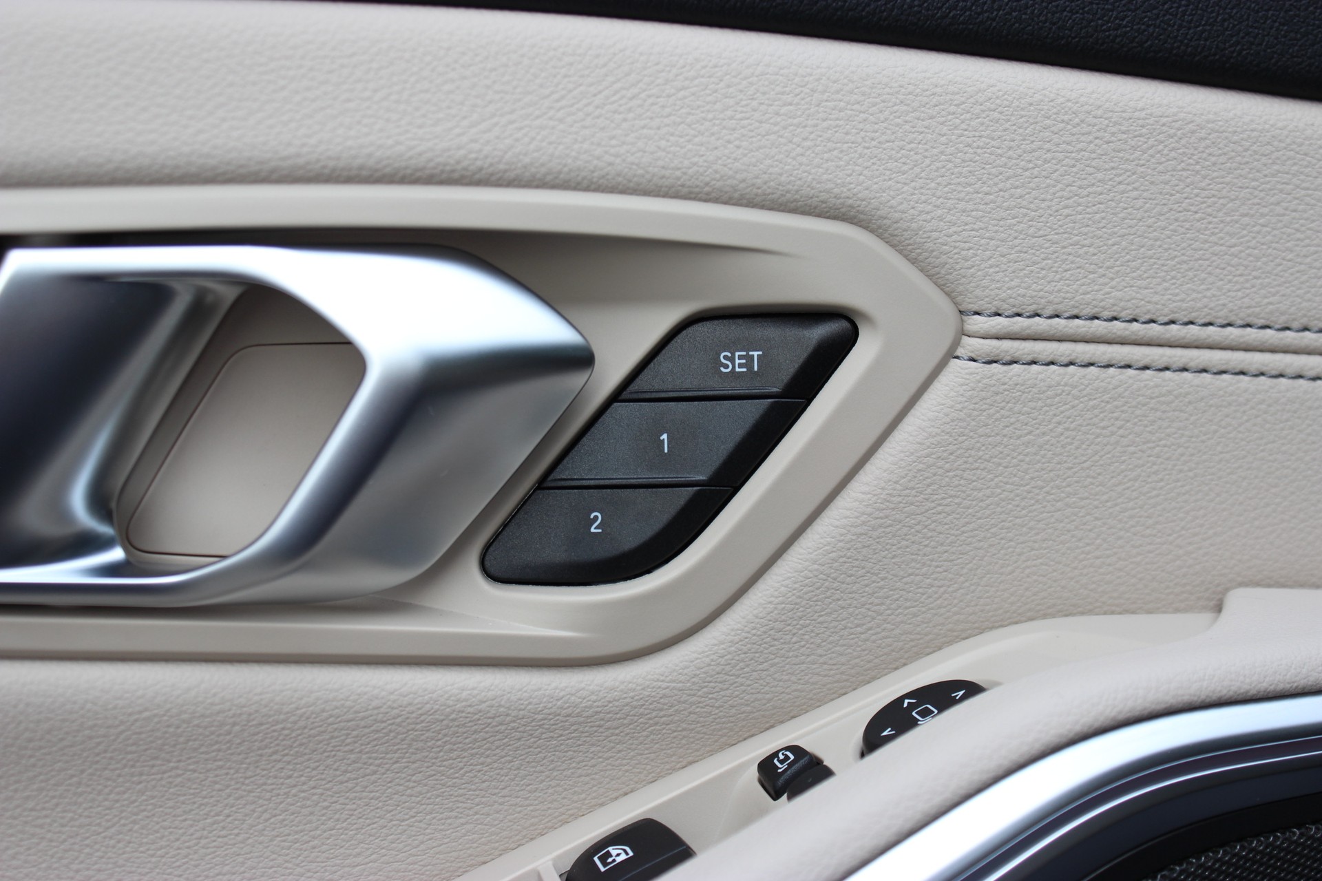 BMW M340i xDrive 48V Touring-image-20