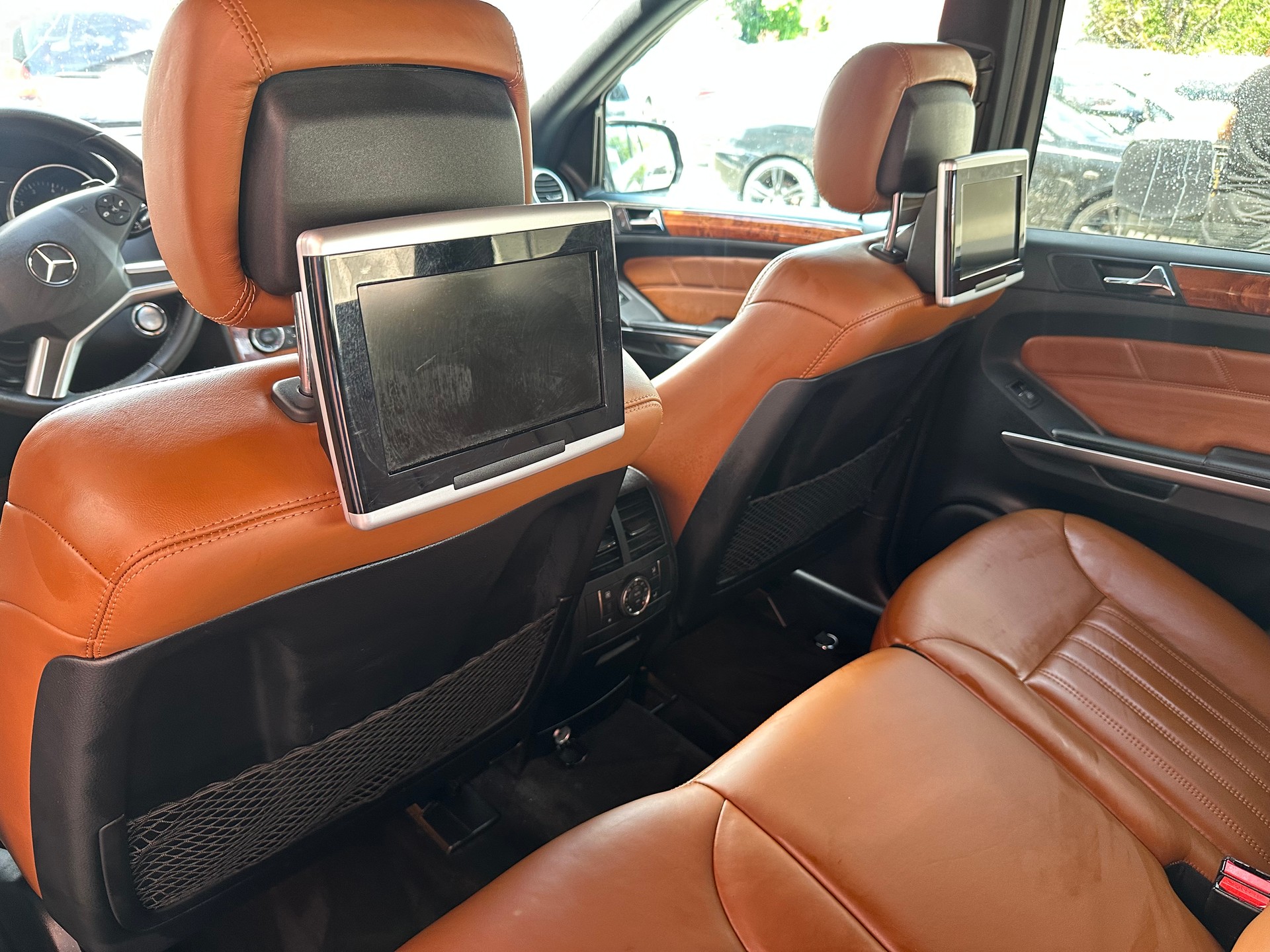 MERCEDES-BENZ ML 350 4Matic Edition 7G-Tronic-image-11