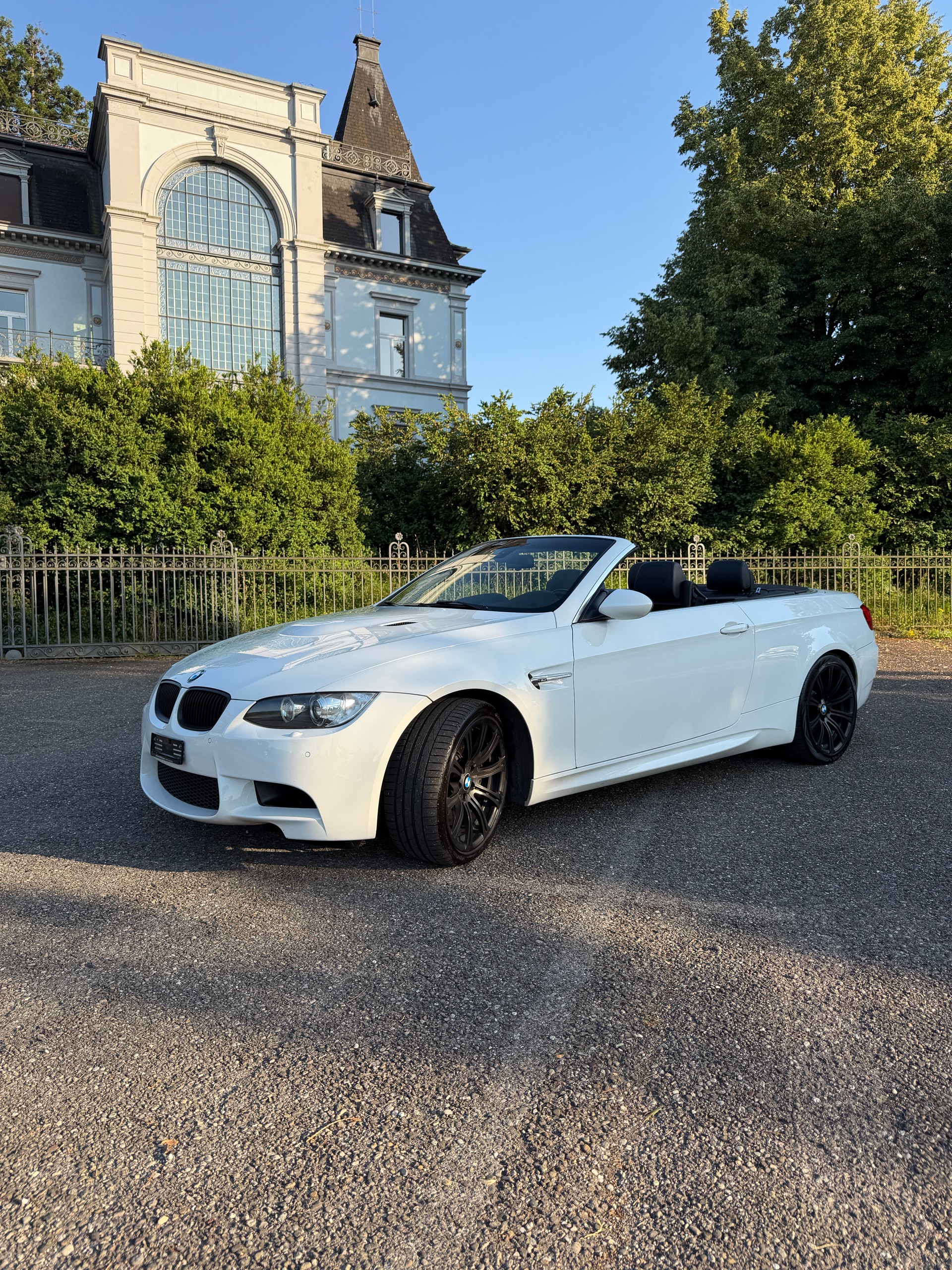 BMW M3-image-3