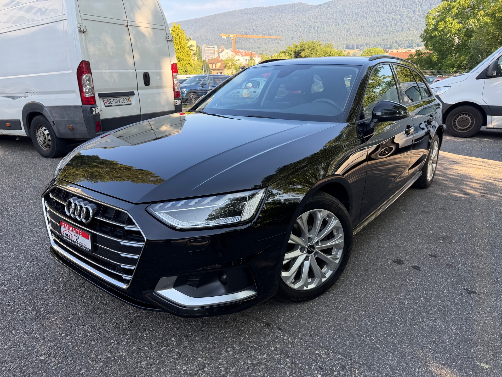 AUDI A4 Avant 35 TDI S-tronic ** Gr-Navigationssystem ** PDC Vorne + Hinten ** Tempomat ** Frisch Ab MFK & Service **-image-0