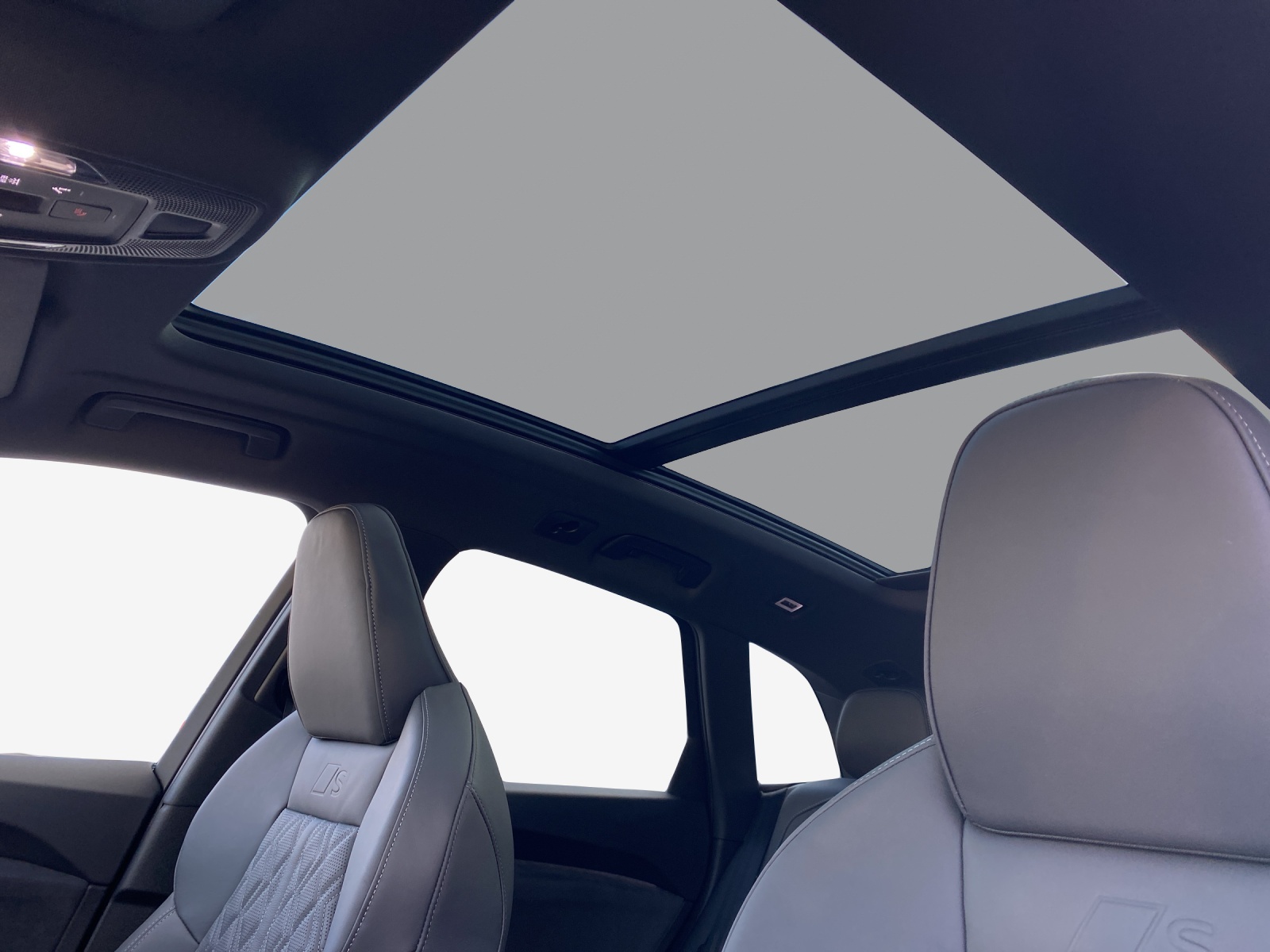 AUDI Q5 e-hybrid quattro 270 kW S-tronic-image-12