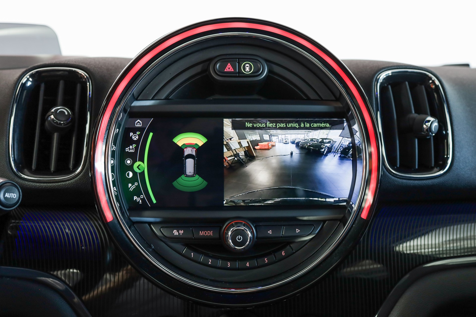 MINI Countryman Cooper S E ALL4 Steptronic-image-16