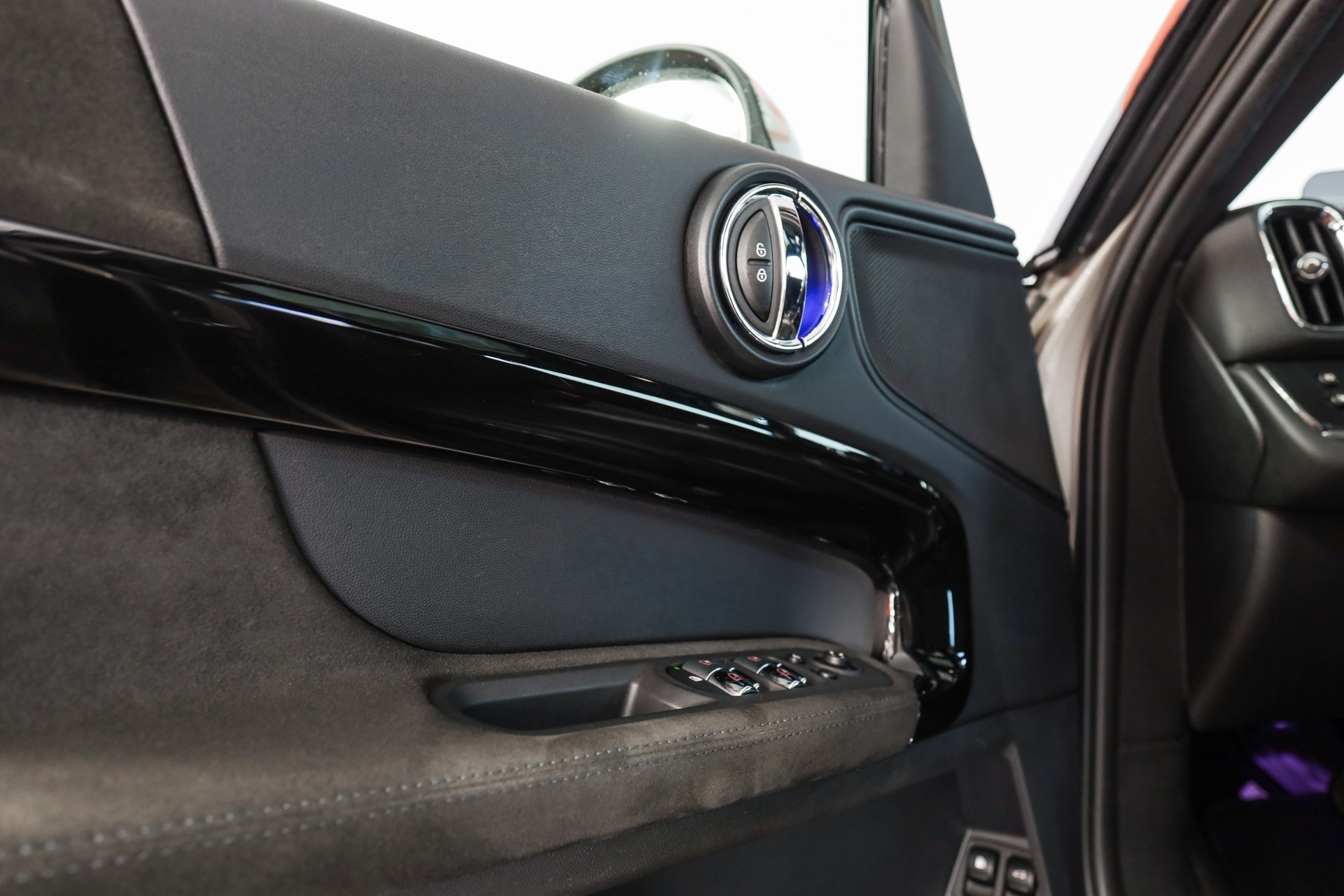 MINI Countryman Cooper S E ALL4 Steptronic-image-22